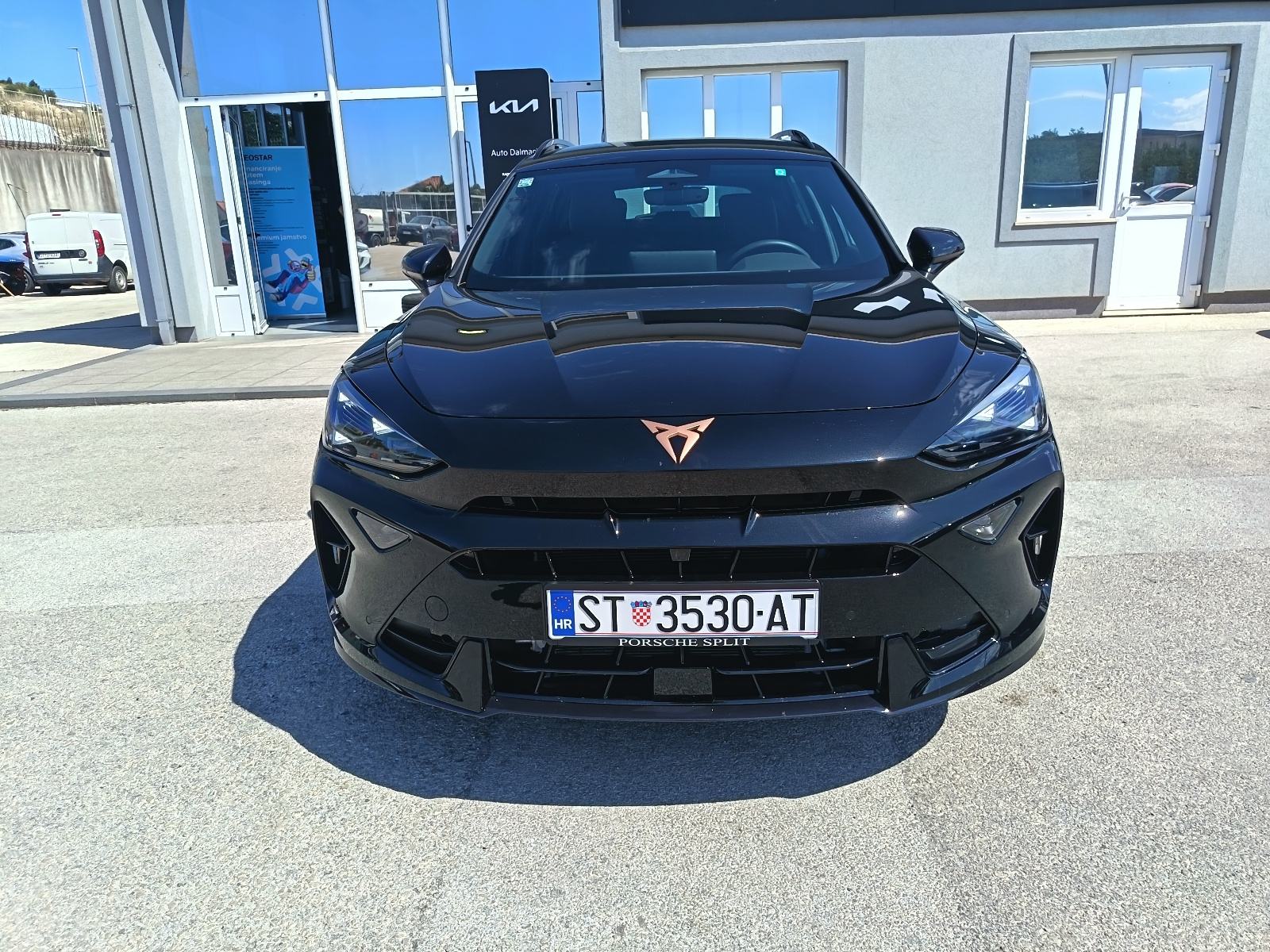 Cupra Formentor 2,0 TDI EVO DSG, tvorničko jamstvo, dostupan 15.10.26!, pogled izvana - slika 2