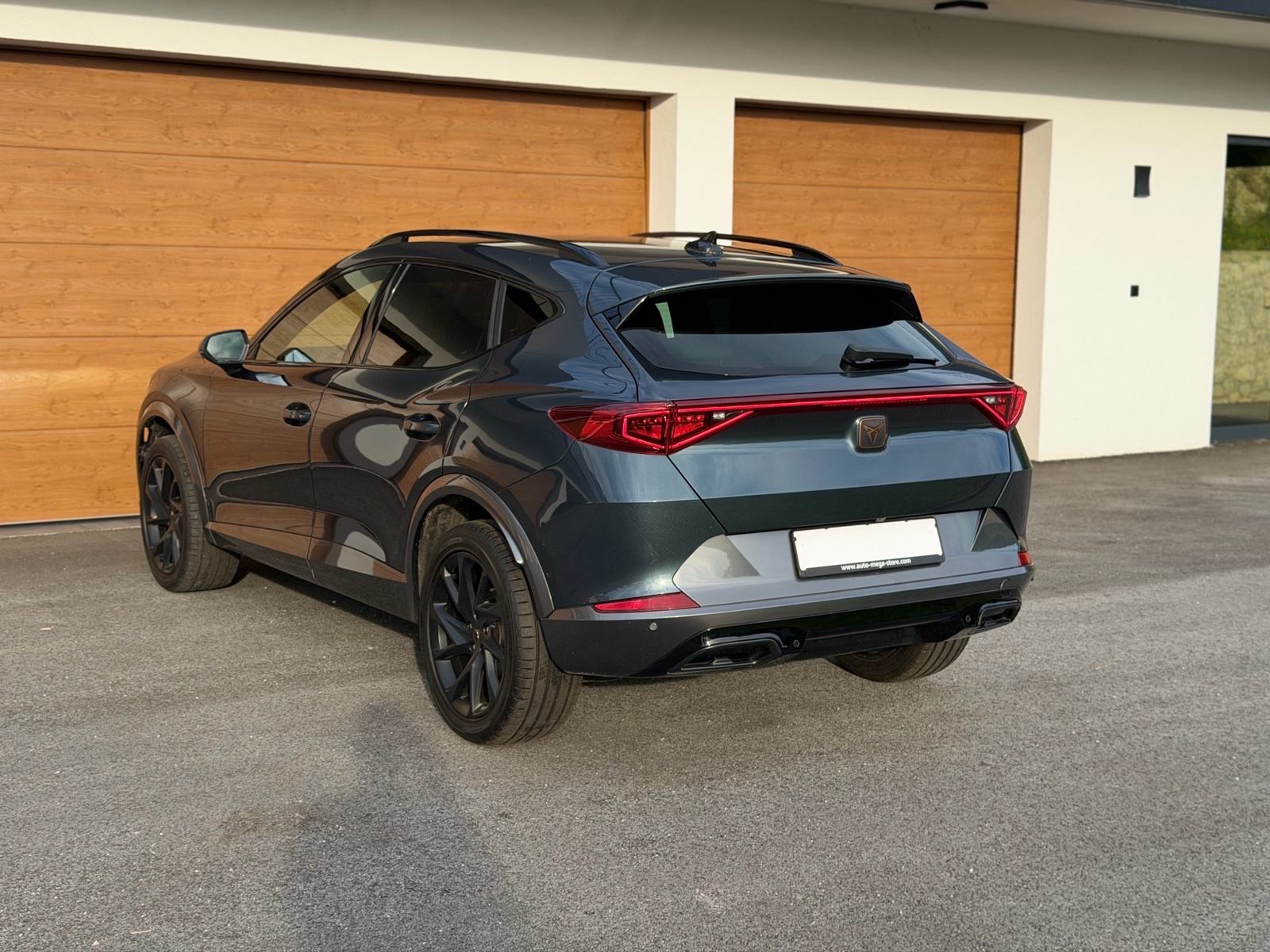 Cupra Formentor 2,0 TDI • Full led • Kamera • Navigacija • Manual, fotografija 6