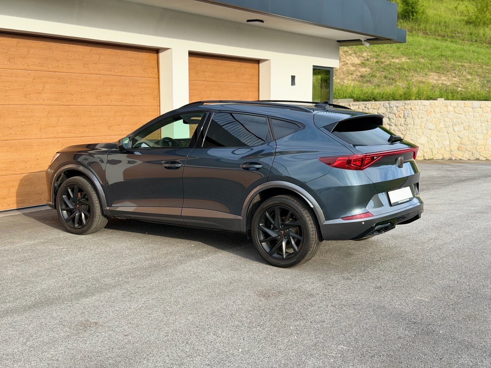 Cupra Formentor 2,0 TDI • Full led • Kamera • Navigacija • Manual, fotografija 7