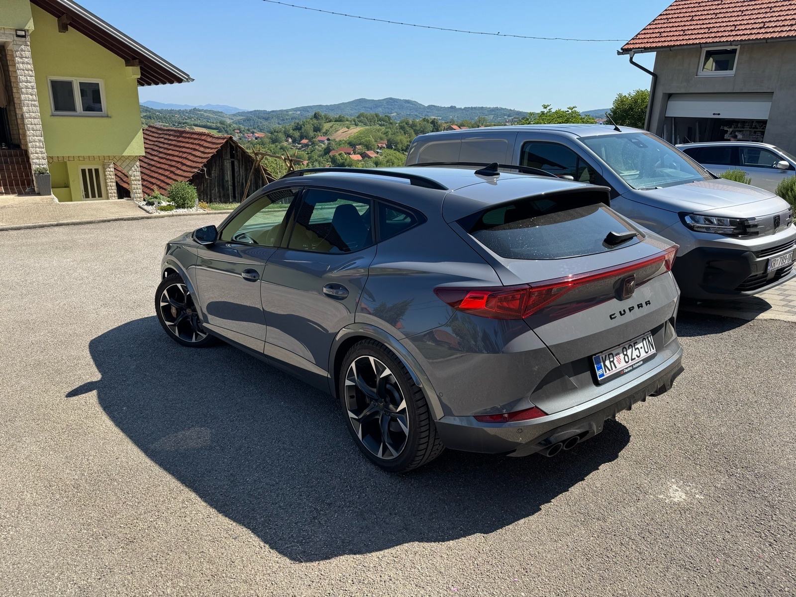 Cupra Formentor 2,0 TSI automatik, fotografija 6