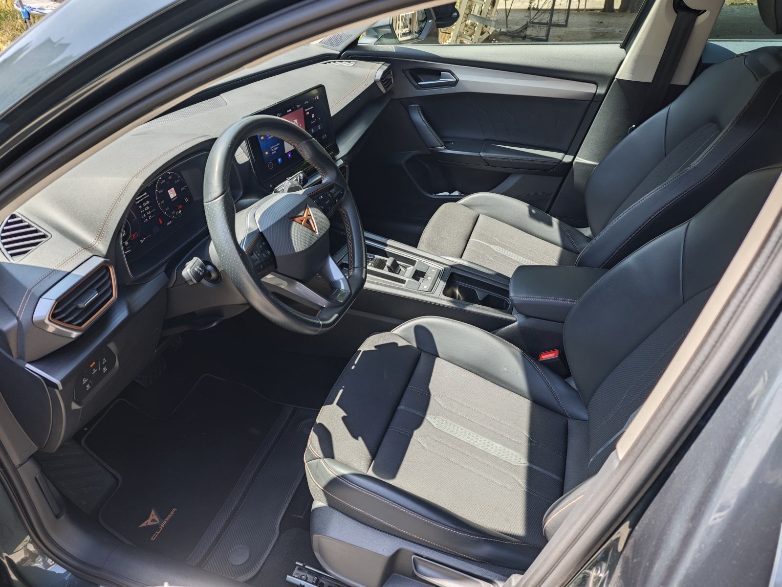 Cupra Formentor 2,0 TSI, fotografija 7