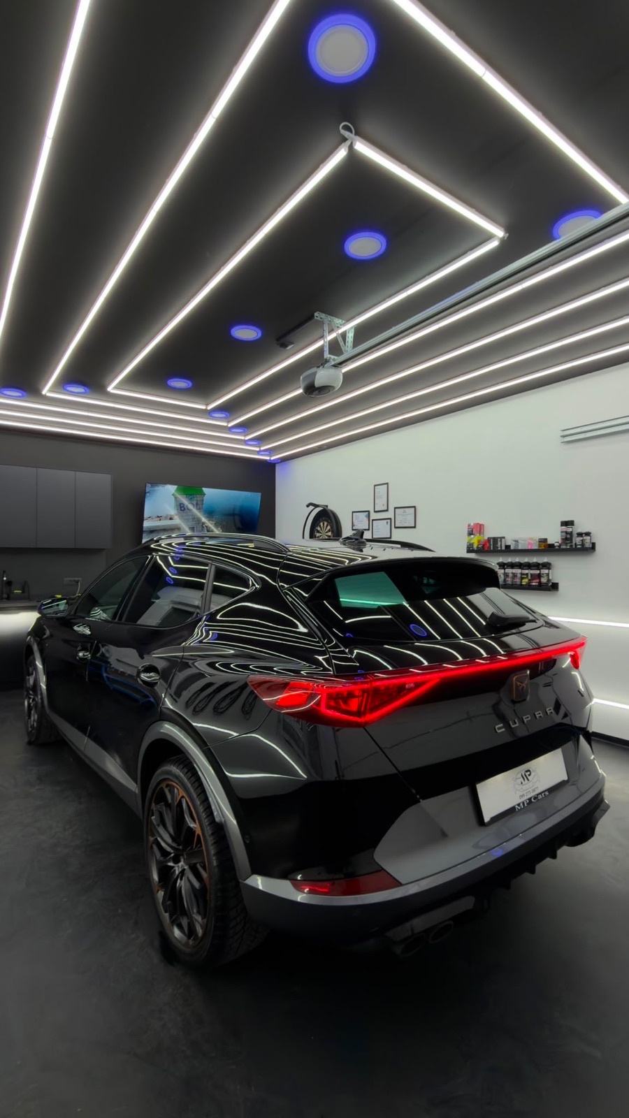 Cupra Formentor 2,0 TSI VZ°4 DRIVE°19” FELGE°KOZA°VIRTUAL°NAVI°AMBI°, fotografija 3