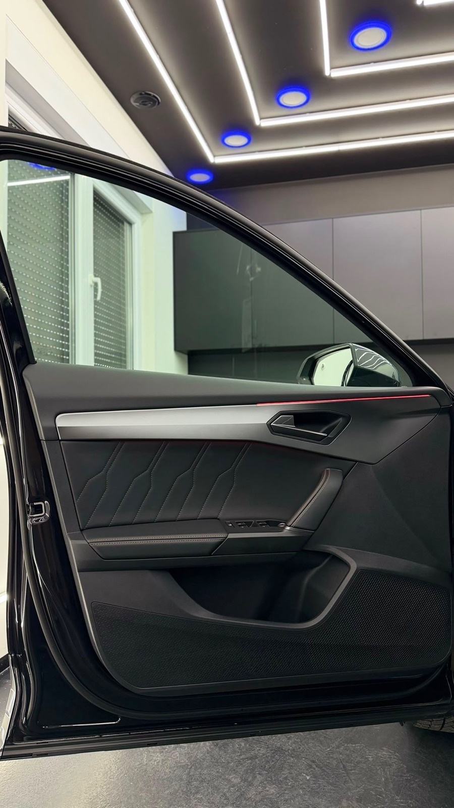 Cupra Formentor 2,0 TSI VZ°4 DRIVE°19” FELGE°KOZA°VIRTUAL°NAVI°AMBI°, fotografija 5