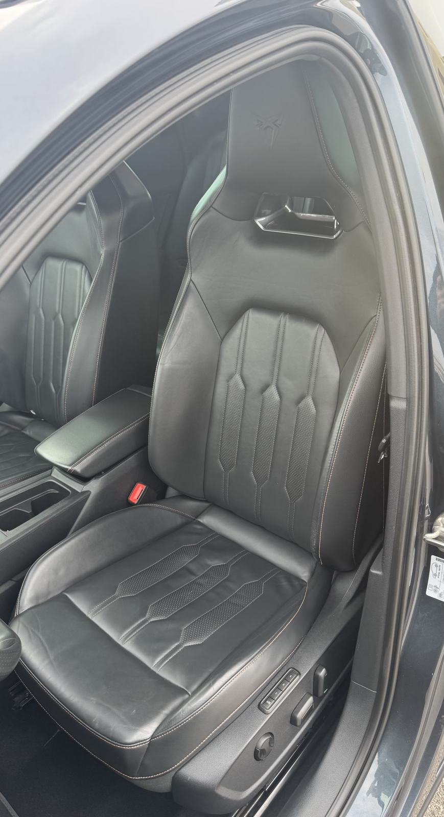 Cupra Formentor 2,0 TSI VZ 4Drive,310KS,god.07/2021.,93300KM, fotografija 15