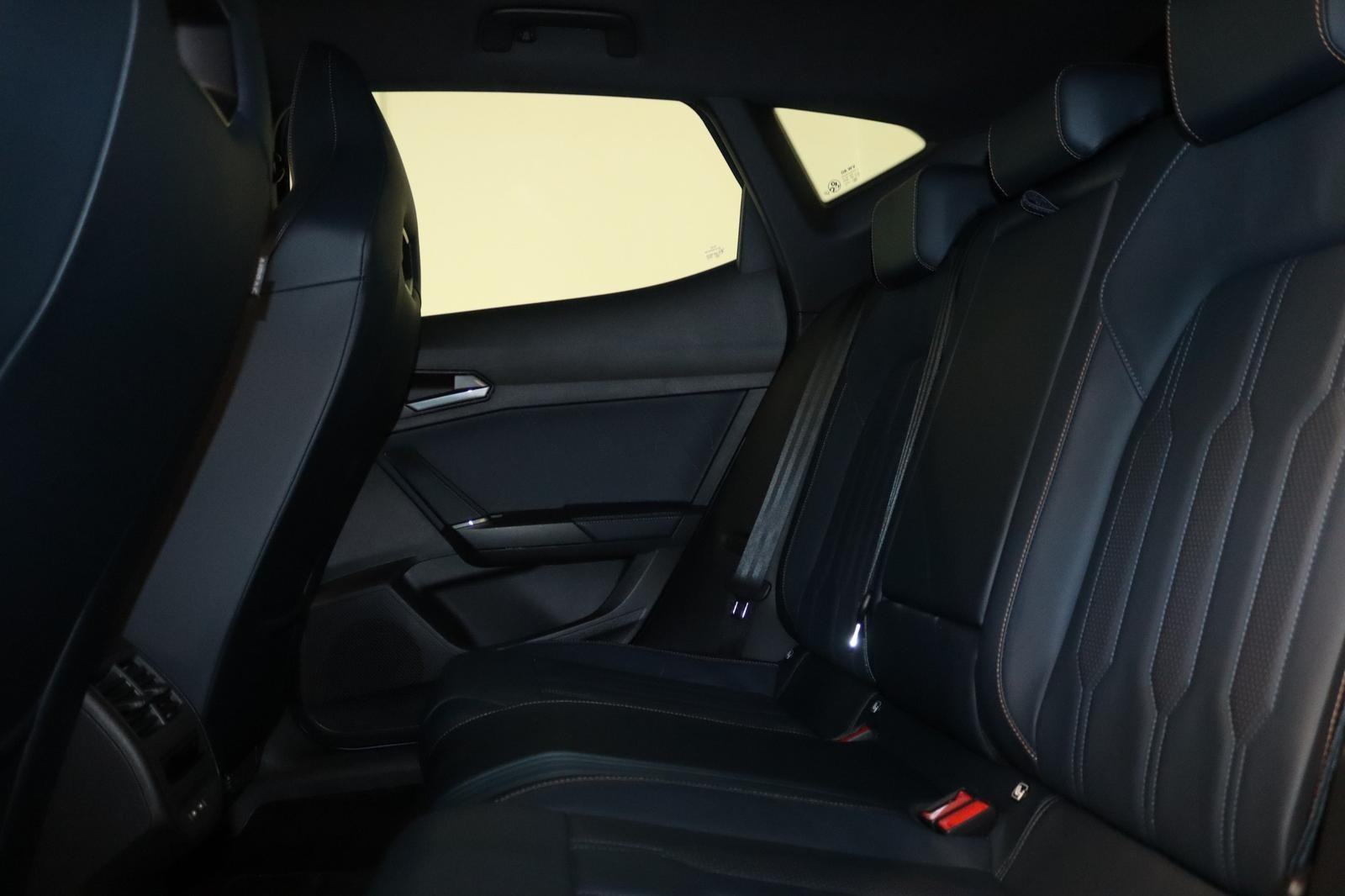 Cupra Formentor 2,0 TSI VZ DSG 245KS 360KAMER ACC VIRTUAL BEATS AUDIO, fotografija 18