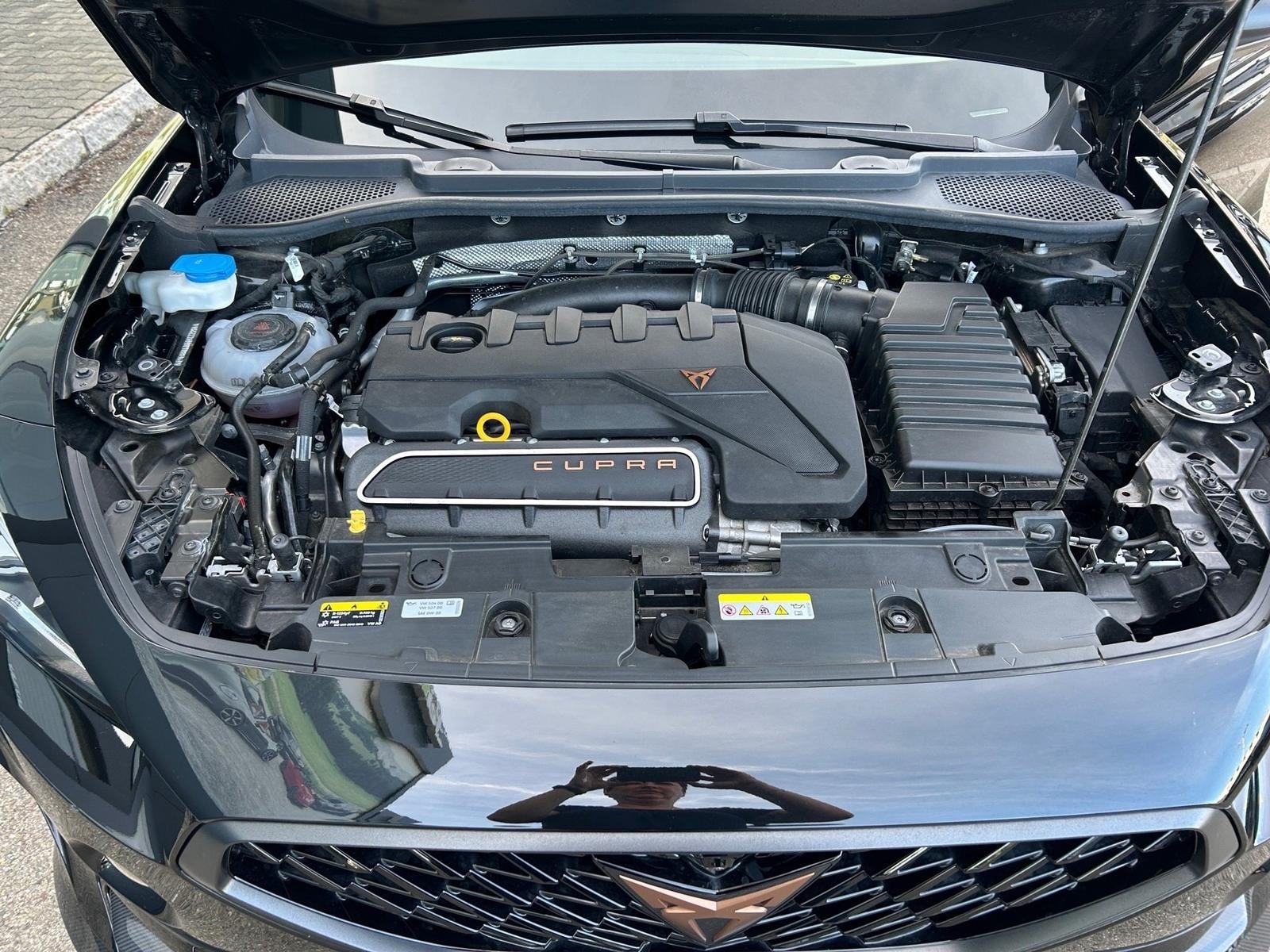 Cupra Formentor 2,5 TSI 4Drive DSG VZ5 VELOZ 390KS MATRIX-LED KAMERA, fotografija 4