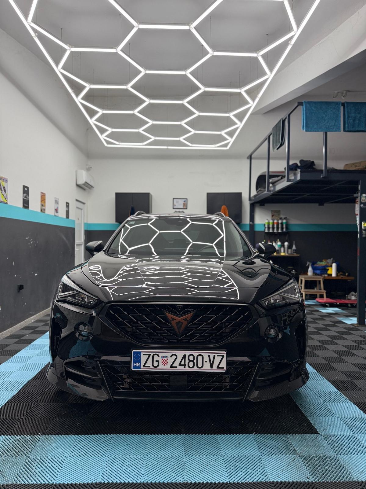 Cupra Formentor VZ5 2,5 TSI, fotografija 3