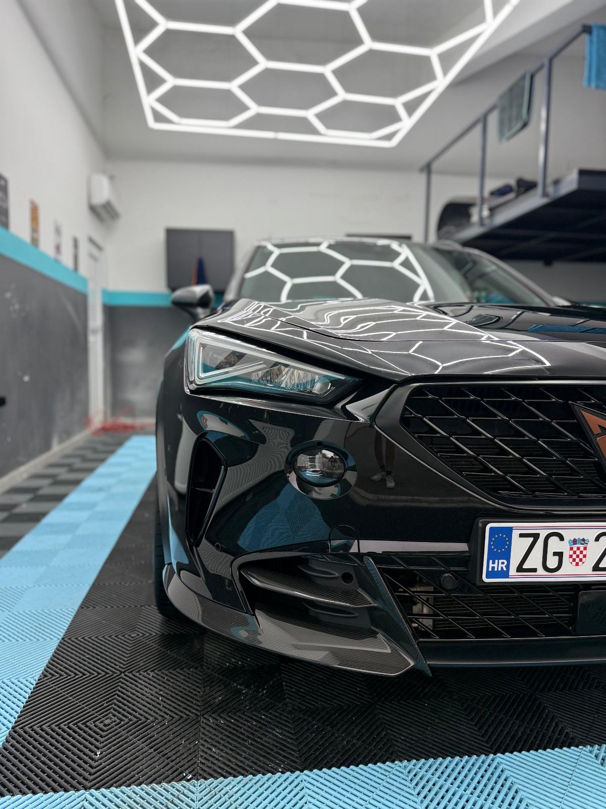 Cupra Formentor VZ5 2,5 TSI, fotografija 2