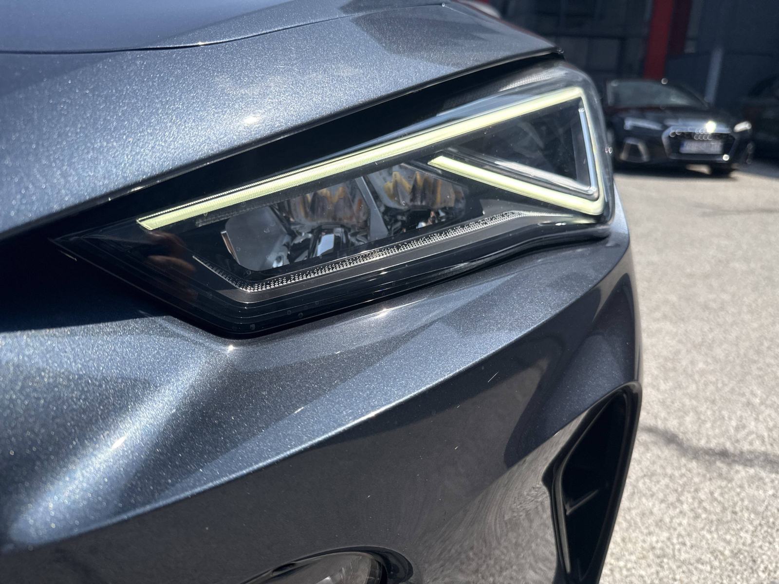 CUPRA FORMENTOR 2023 • PREMIUM jamstvo • AutoZubak Rabljena, fotografija 13