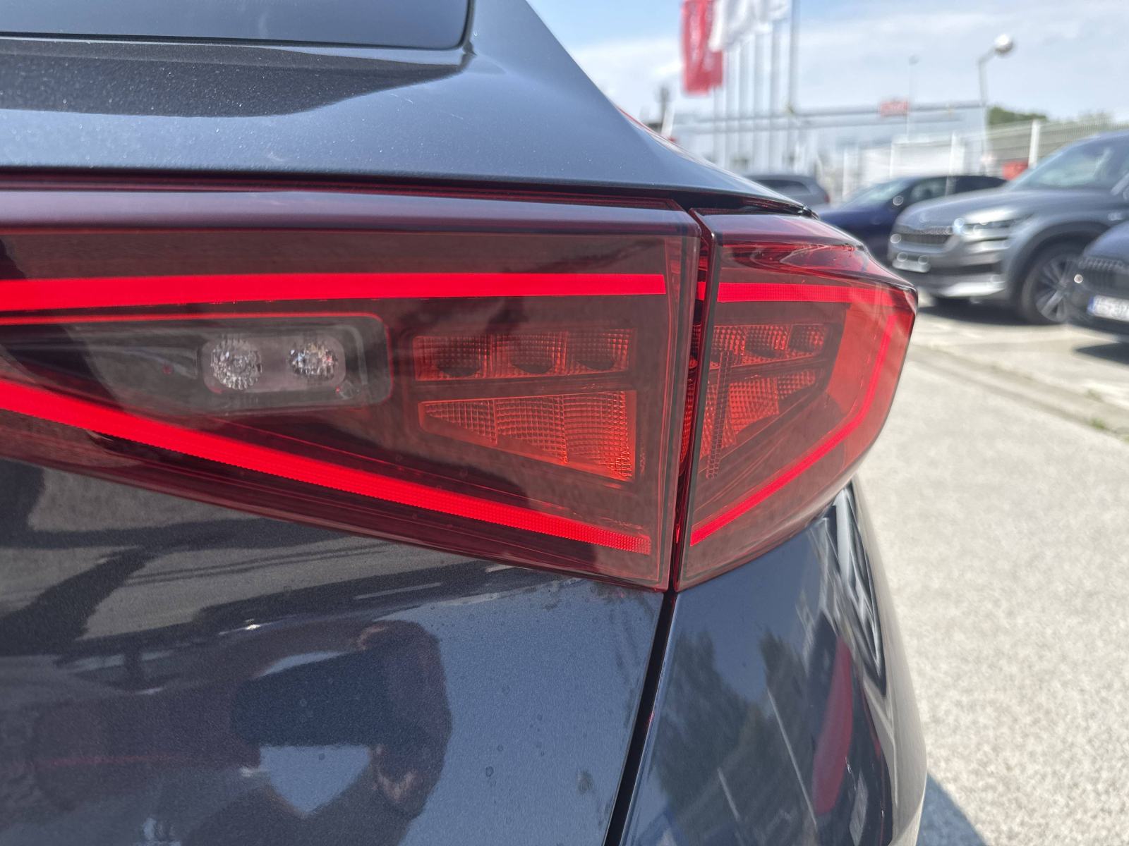 CUPRA FORMENTOR 2023 • PREMIUM jamstvo • AutoZubak Rabljena, fotografija 17