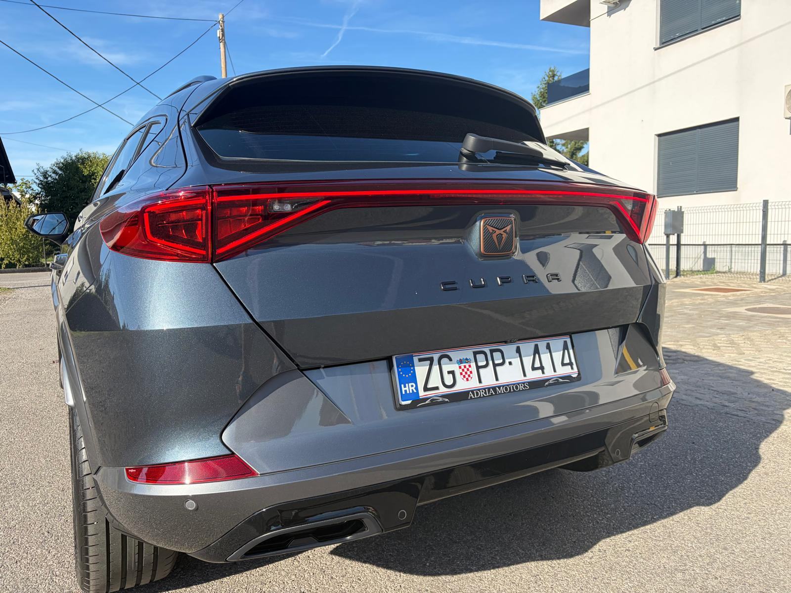 Cupra Formentor 150KS,DSG,PDVu,GARANC,LIZING,LED,BEATS,ACC,18",KAMERA, fotografija 9