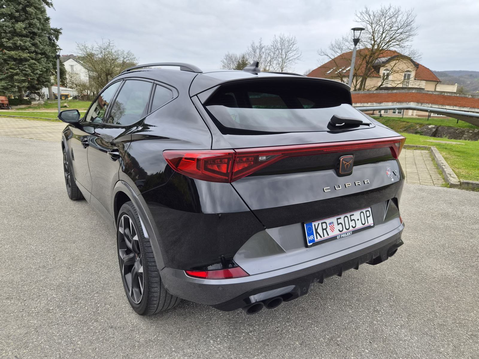 Cupra Formentor VZ, 2,0 TSI, 310KS, 4DRIVE, DSG, TOP STANJE, REG., fotografija 5