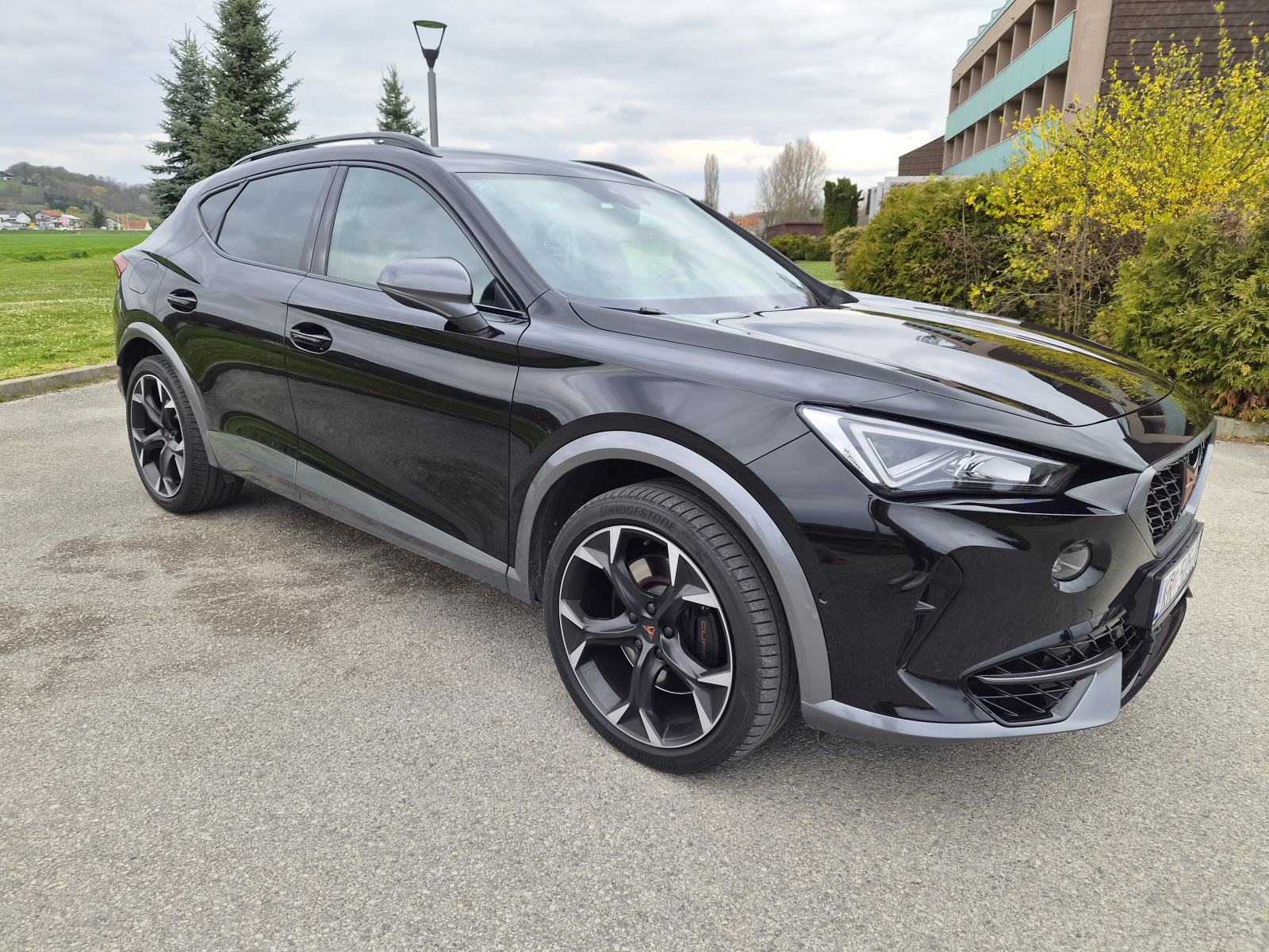 Cupra Formentor VZ, 2,0 TSI, 310KS, 4DRIVE, DSG, TOP STANJE, REG., fotografija 10