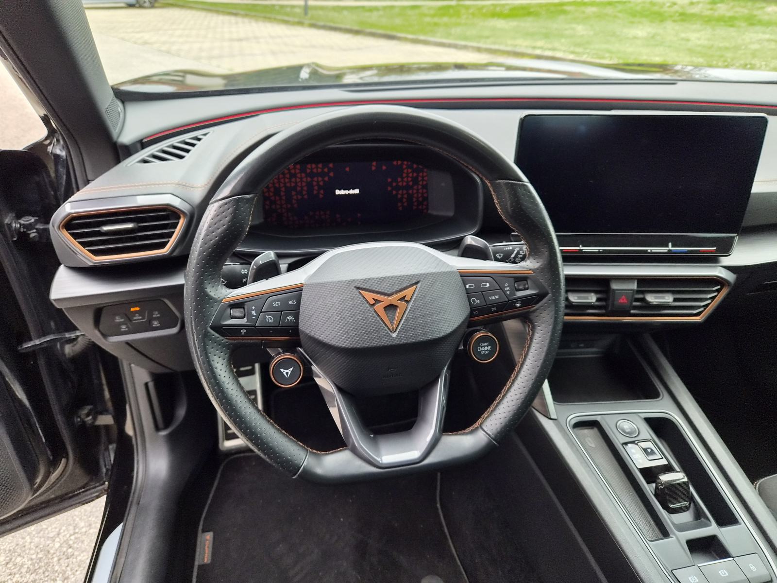 Cupra Formentor VZ, 2,0 TSI, 310KS, 4DRIVE, DSG, TOP STANJE, REG., fotografija 17