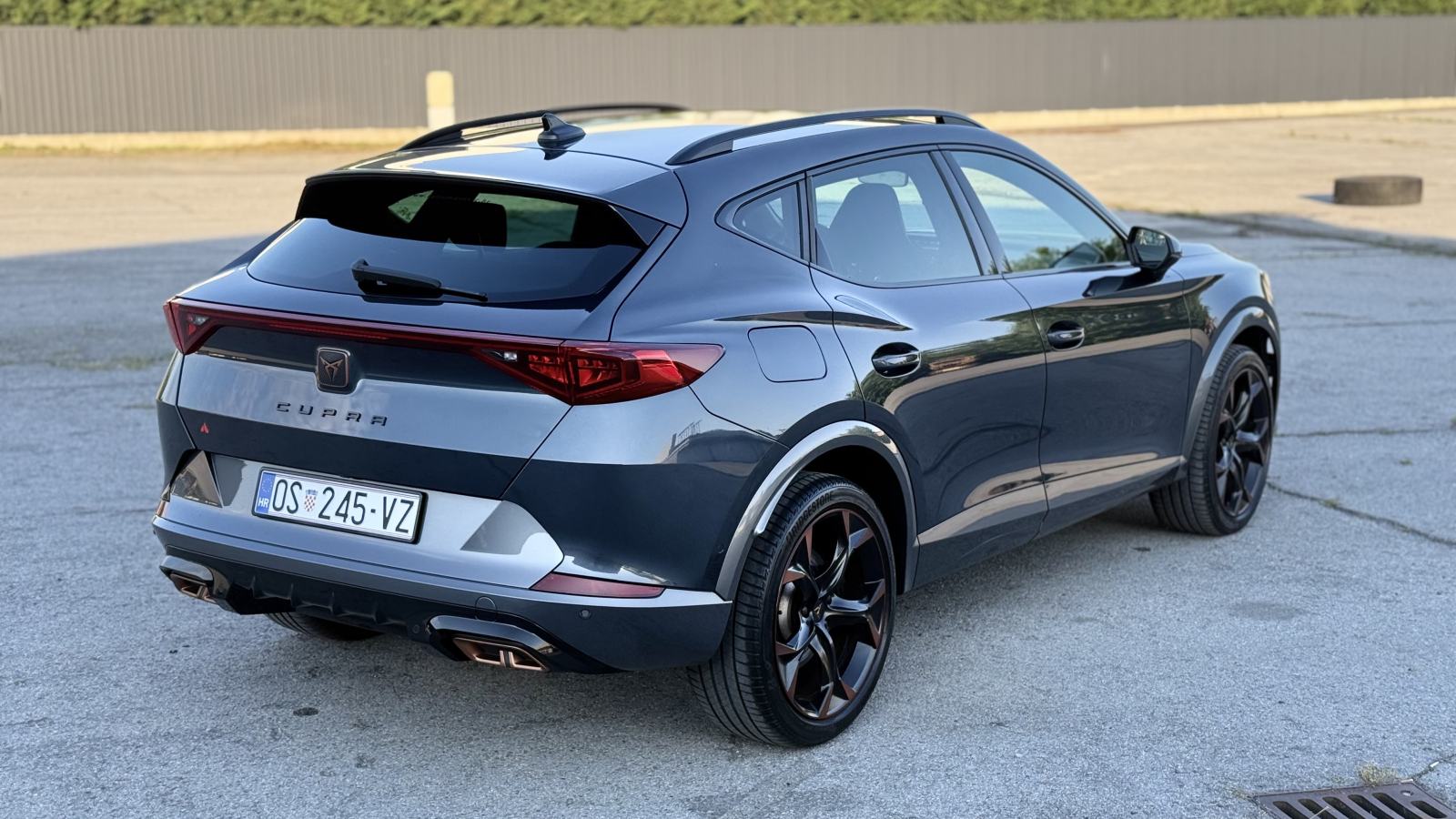 CUPRA Formentor VZ 245KS e-Hybrid - Matrix LED, 360 Kamera, Jamstvo, fotografija 5