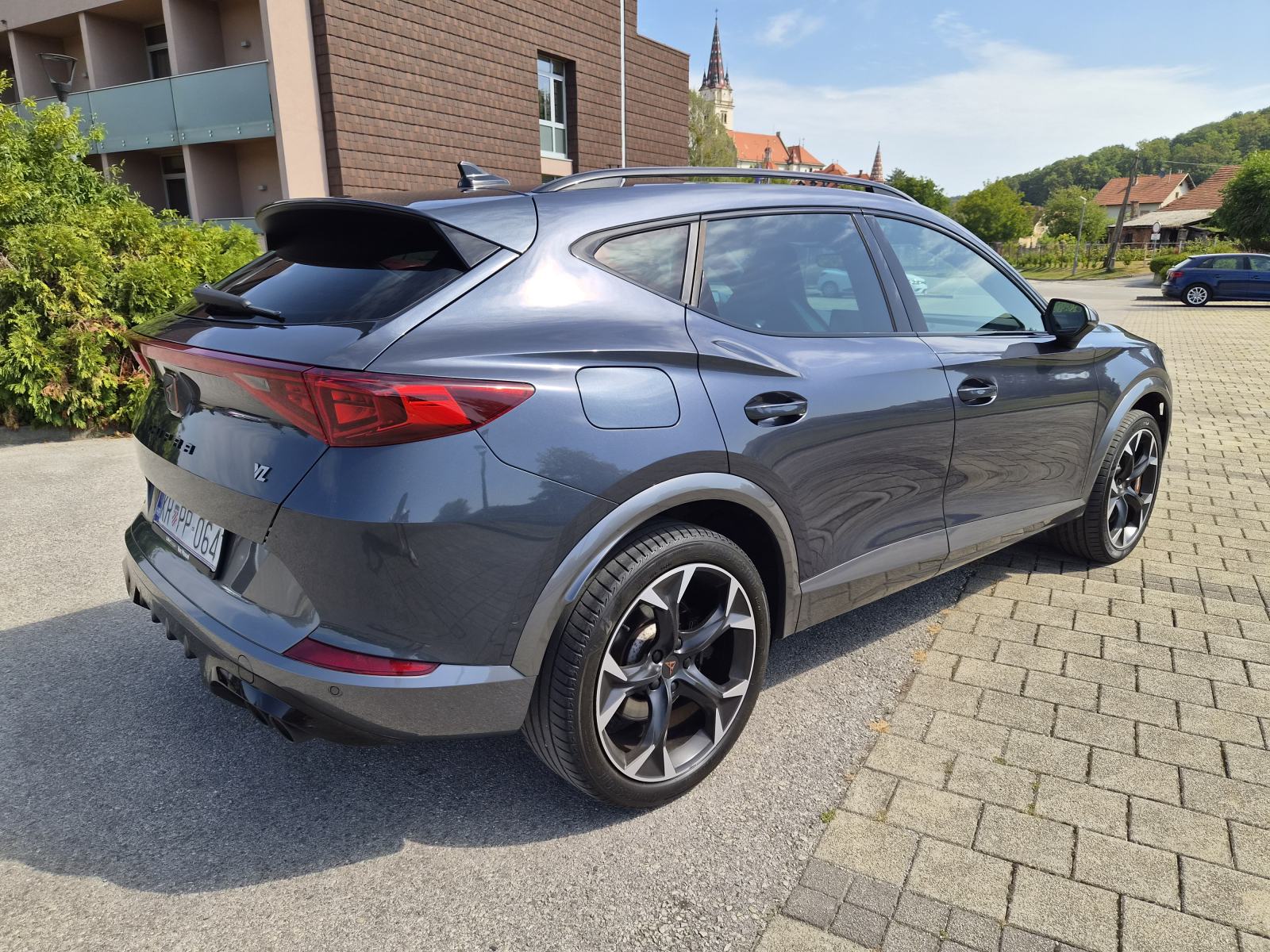 Cupra Formentor VZ, 310KS, 4X4, DSG AUTOMATIK, TOP STANJE, SERVISNA, fotografija 8