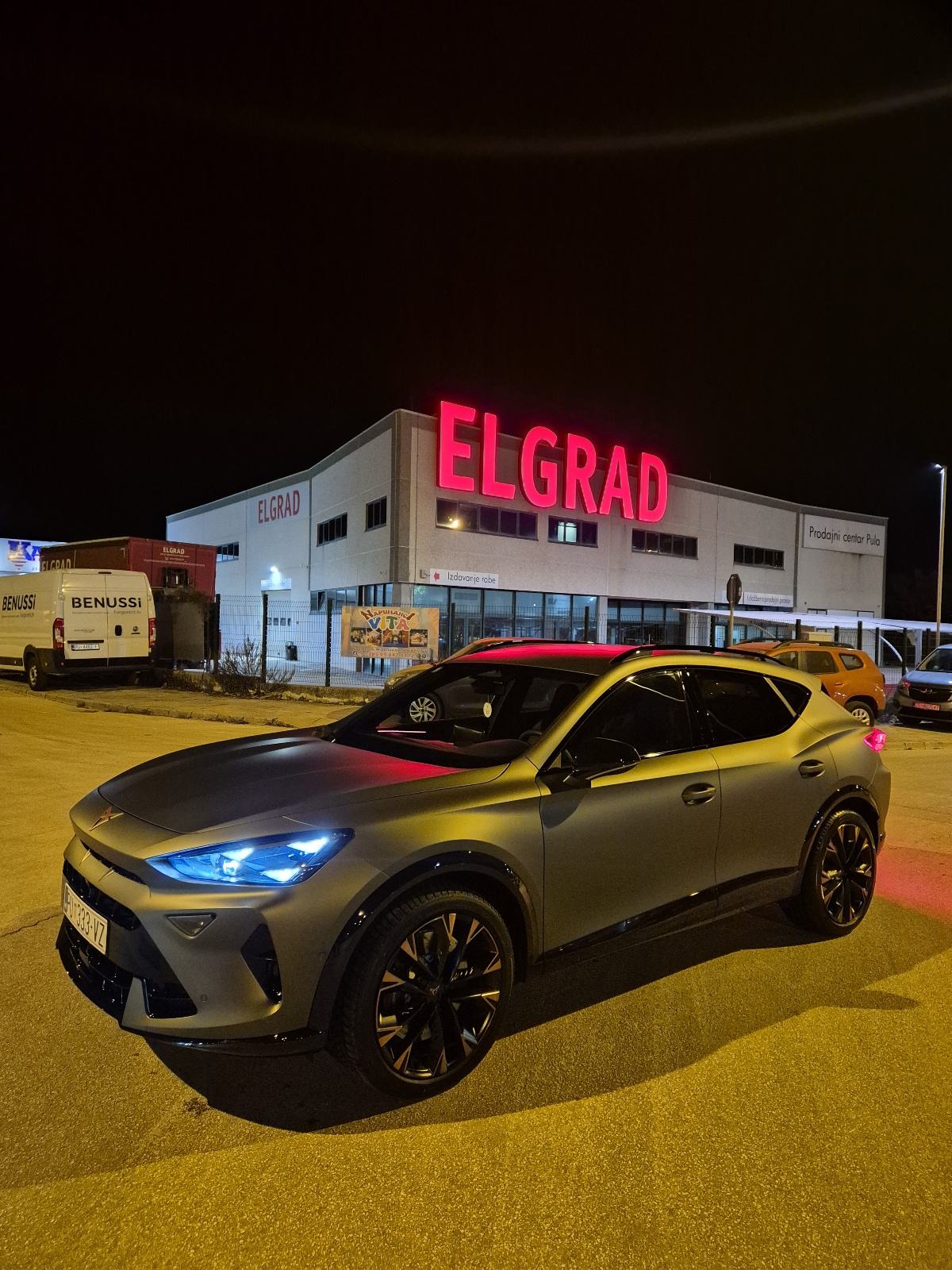 Cupra Formentor VZ 333, centry bronze mat, matrix, akrapovič, 5500, fotografija 5