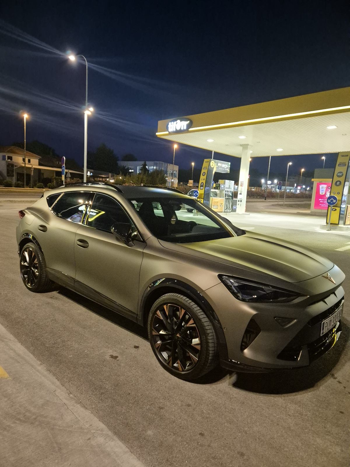Cupra Formentor VZ 333, centry bronze mat, matrix, akrapovič, 5500, fotografija 3