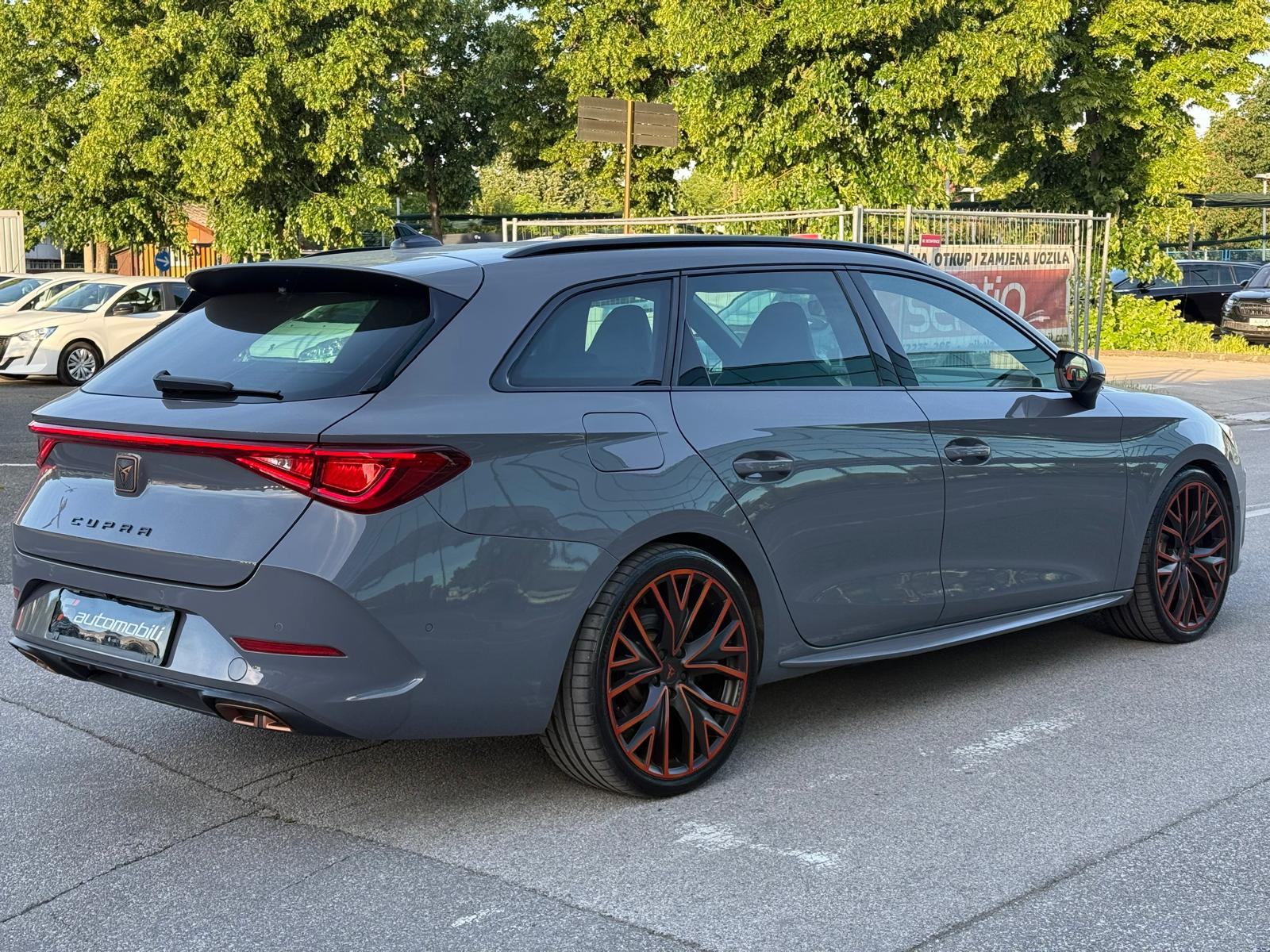 Cupra Leon | 1,4 eHybrid | 245KS | DSG | Full oprema | Leasing |, fotografija 5