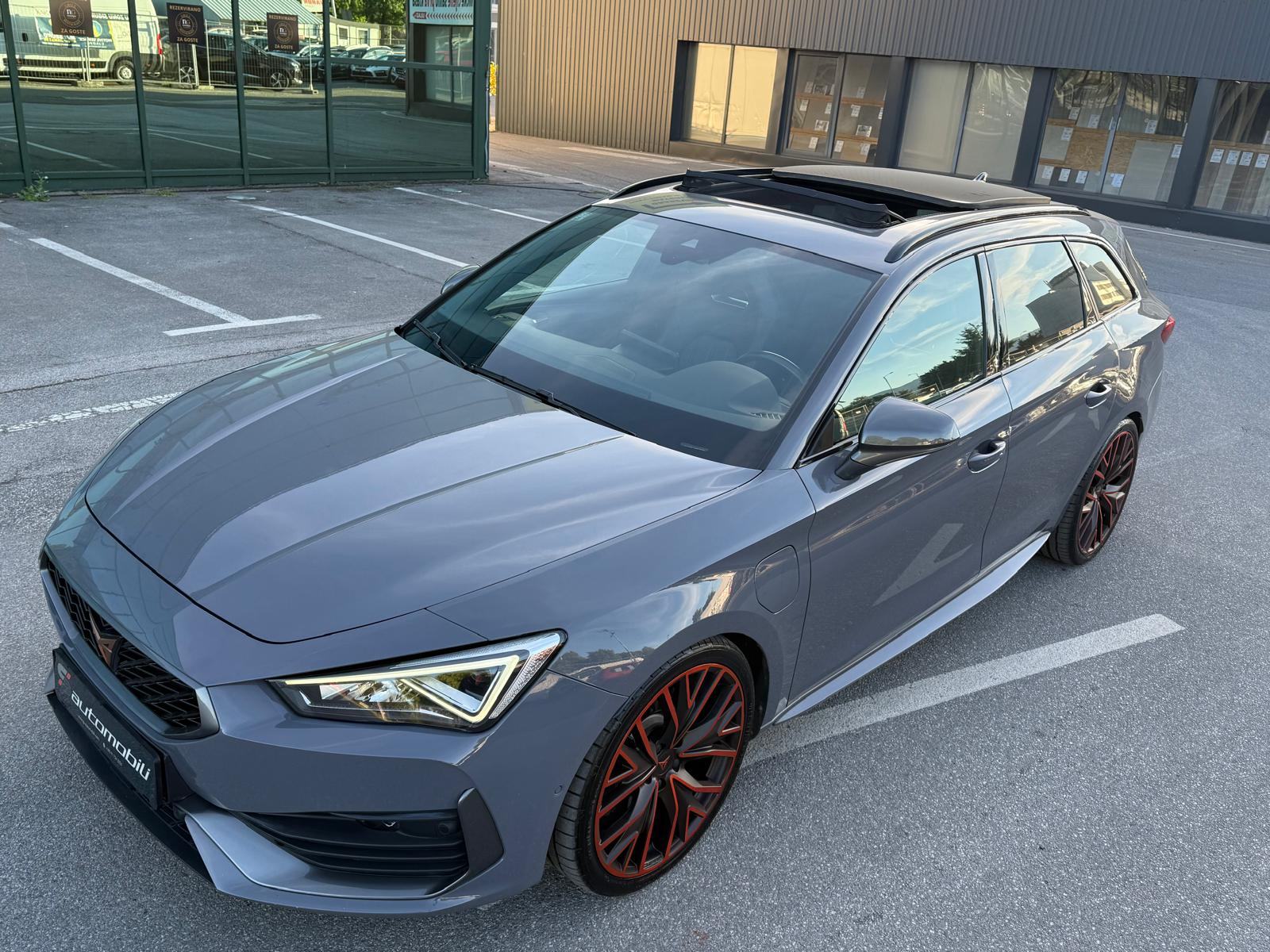 Cupra Leon | 1,4 eHybrid | 245KS | DSG | Full oprema | Leasing |, fotografija 9