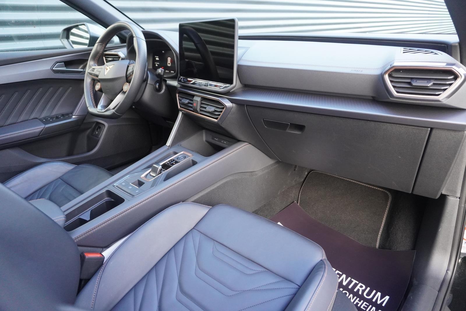 Cupra Leon 1.5 e-Hybrid Veloz 272KS PHEV WLTP 124KM PANORAMA MATRIX, fotografija 12
