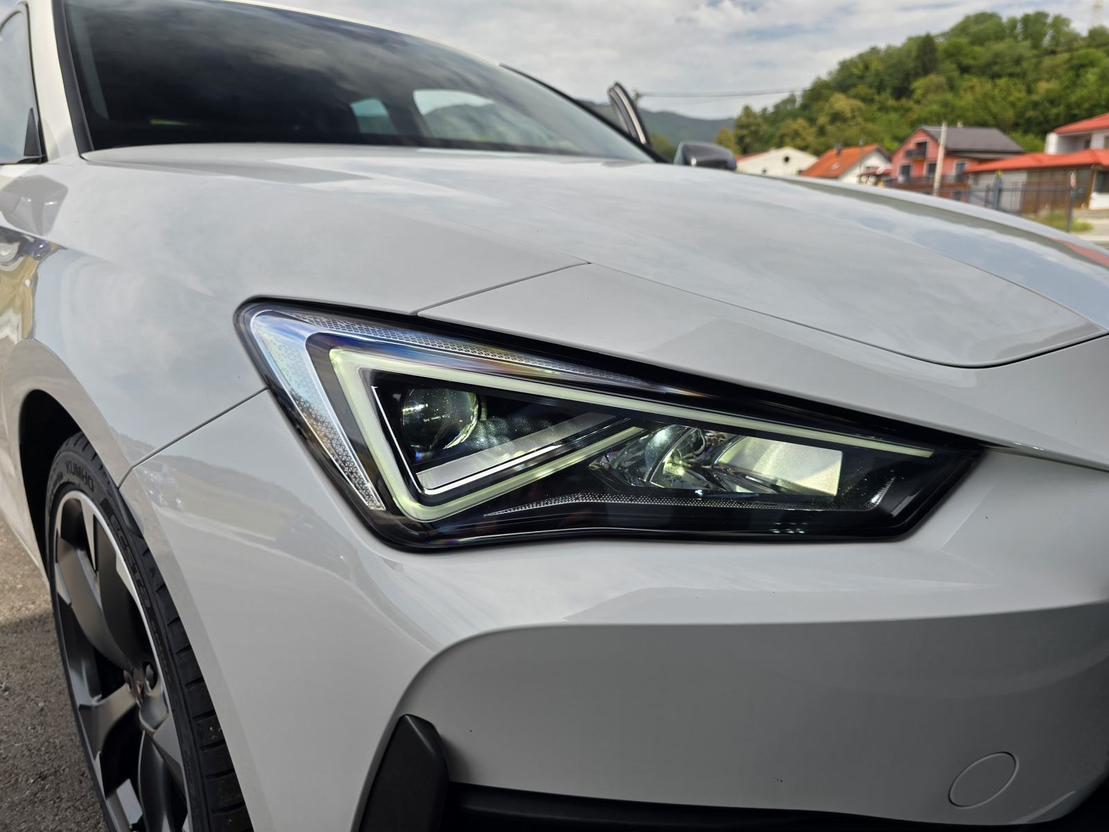 Cupra Leon 1,5 eTSI DSG⭐GRIJANJE VOLANA, AMBIJENTALNA RASVJETA⭐, fotografija 9