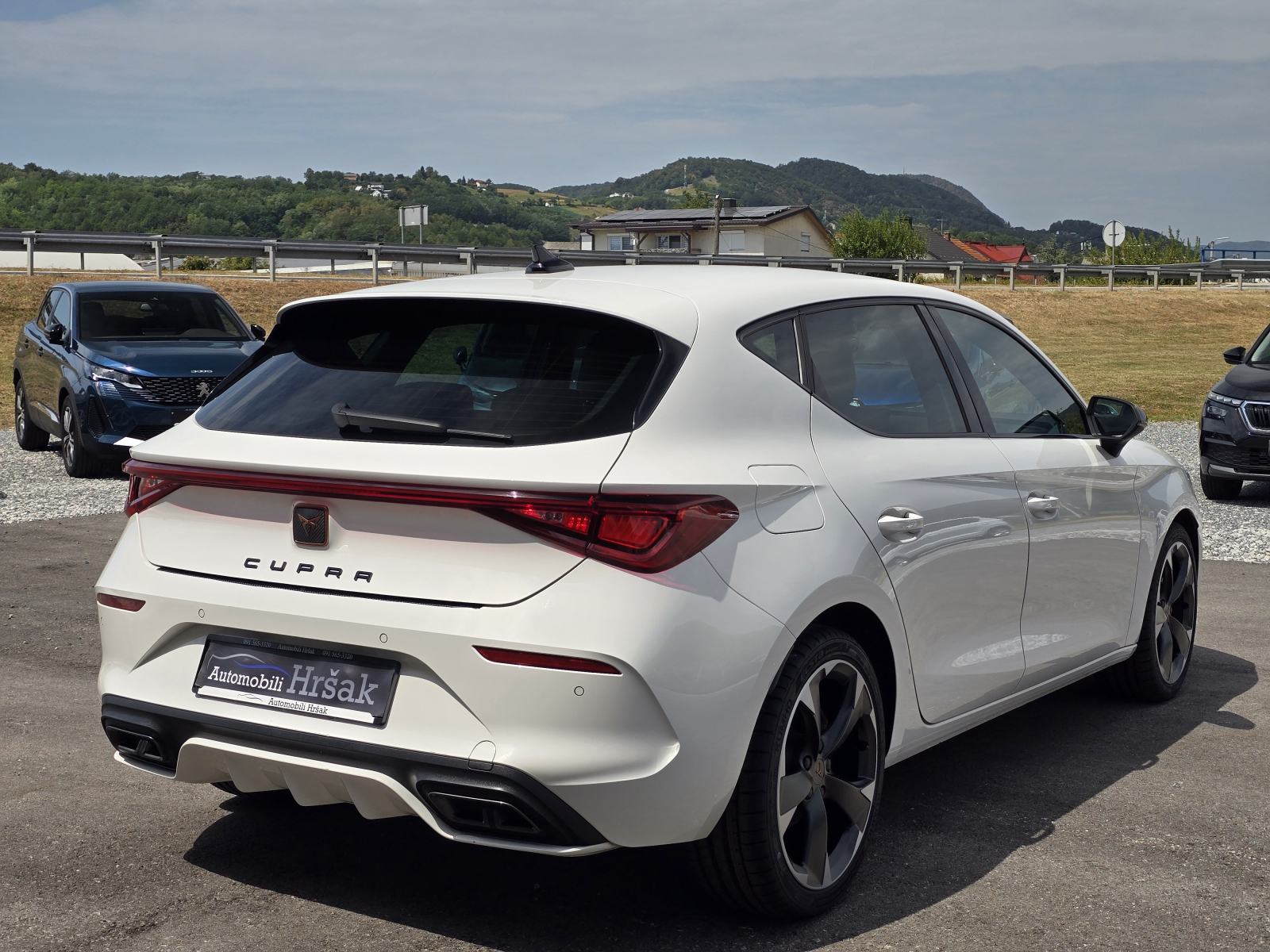 Cupra Leon 1,5 eTSI DSG⭐GRIJANJE VOLANA, AMBIJENTALNA RASVJETA⭐, fotografija 5