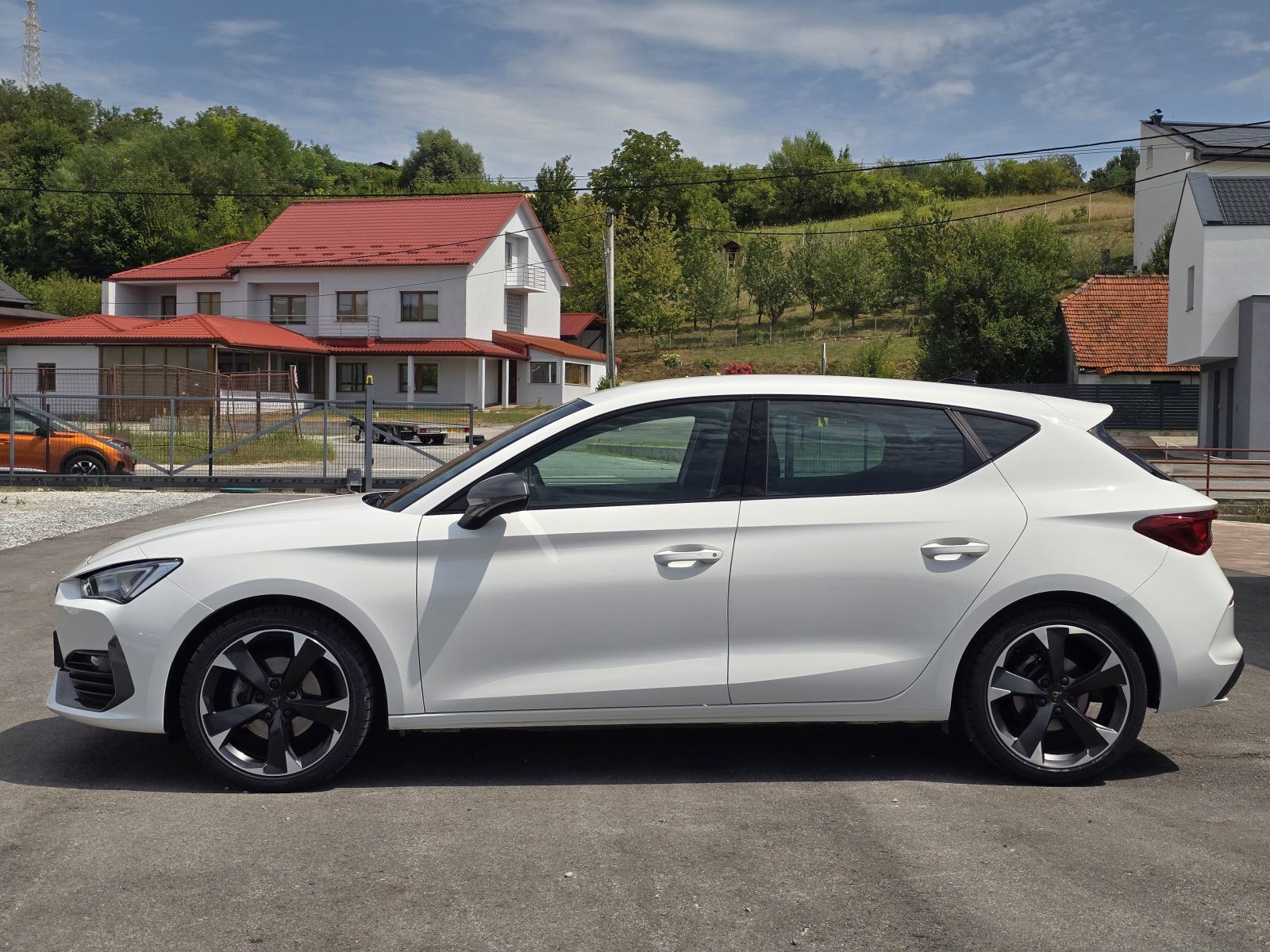 Cupra Leon 1,5 eTSI DSG⭐GRIJANJE VOLANA, AMBIJENTALNA RASVJETA⭐, fotografija 8