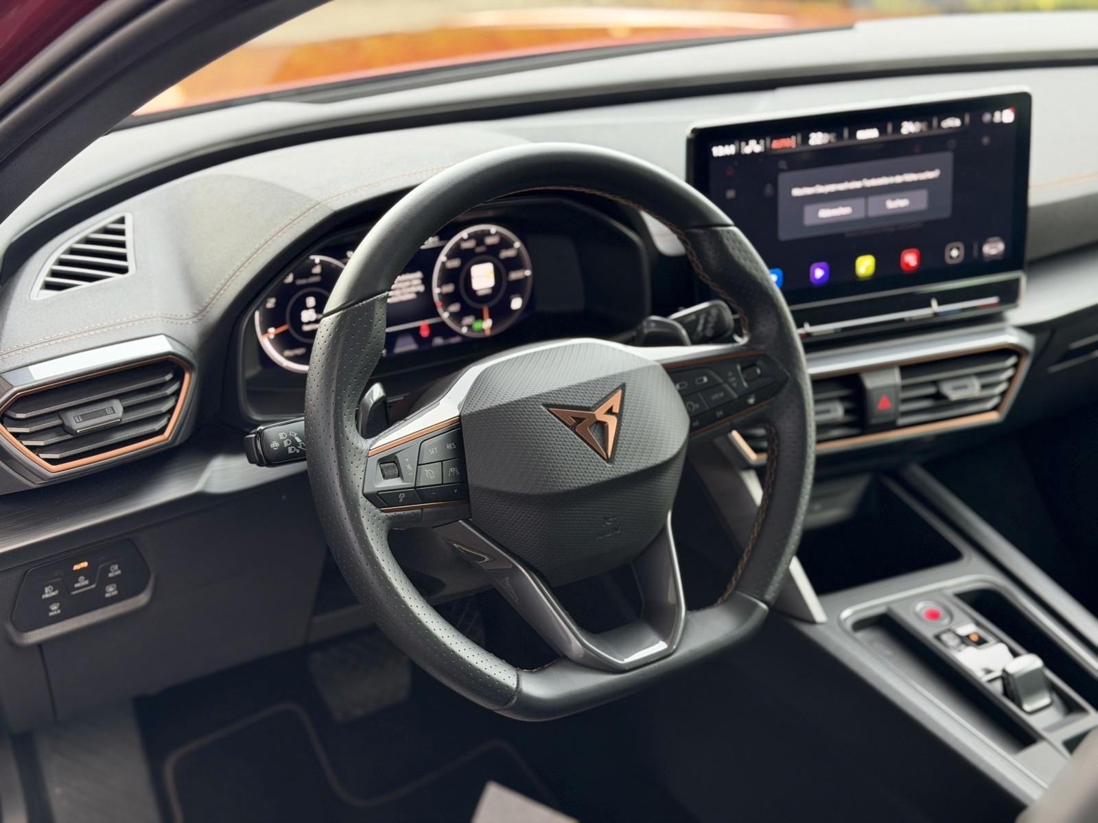 Cupra Leon 2.0 TDI DSG LED NAVI KOŽA ACC AMBIENT LIGHT 1.VLASNIK, fotografija 8