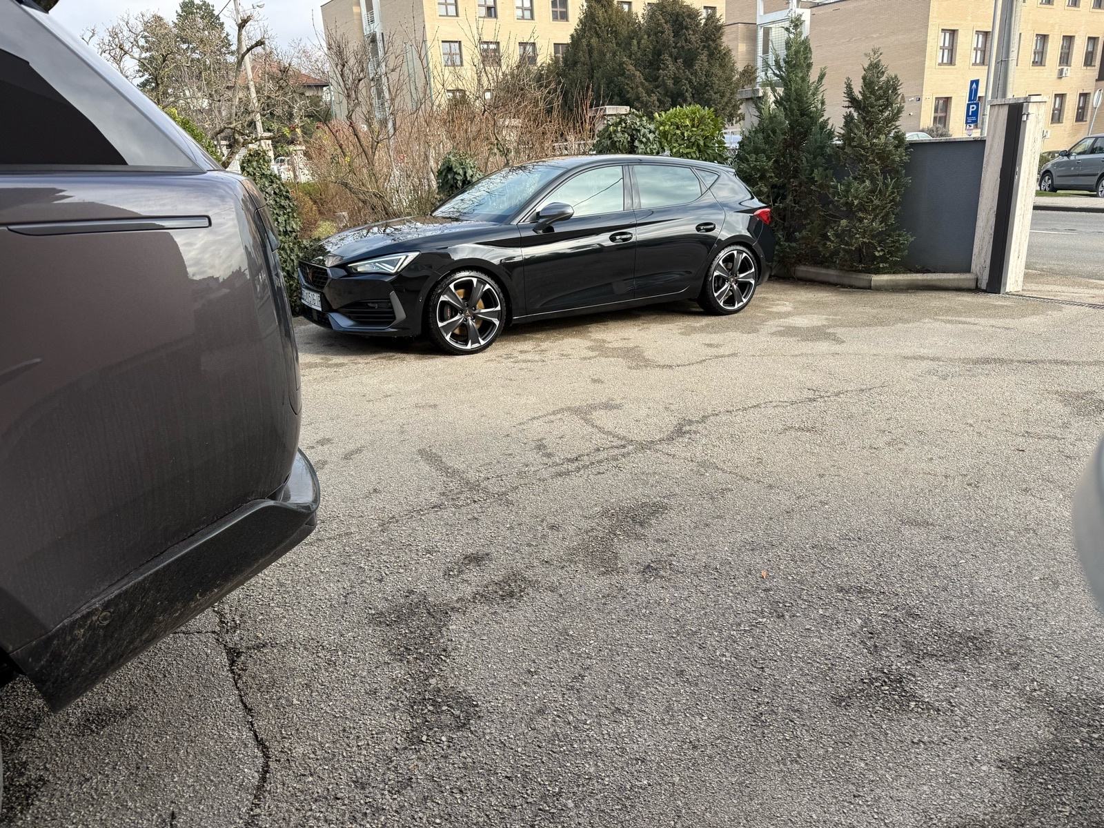 Cupra Leon 2,0 TSI automatik, fotografija 2
