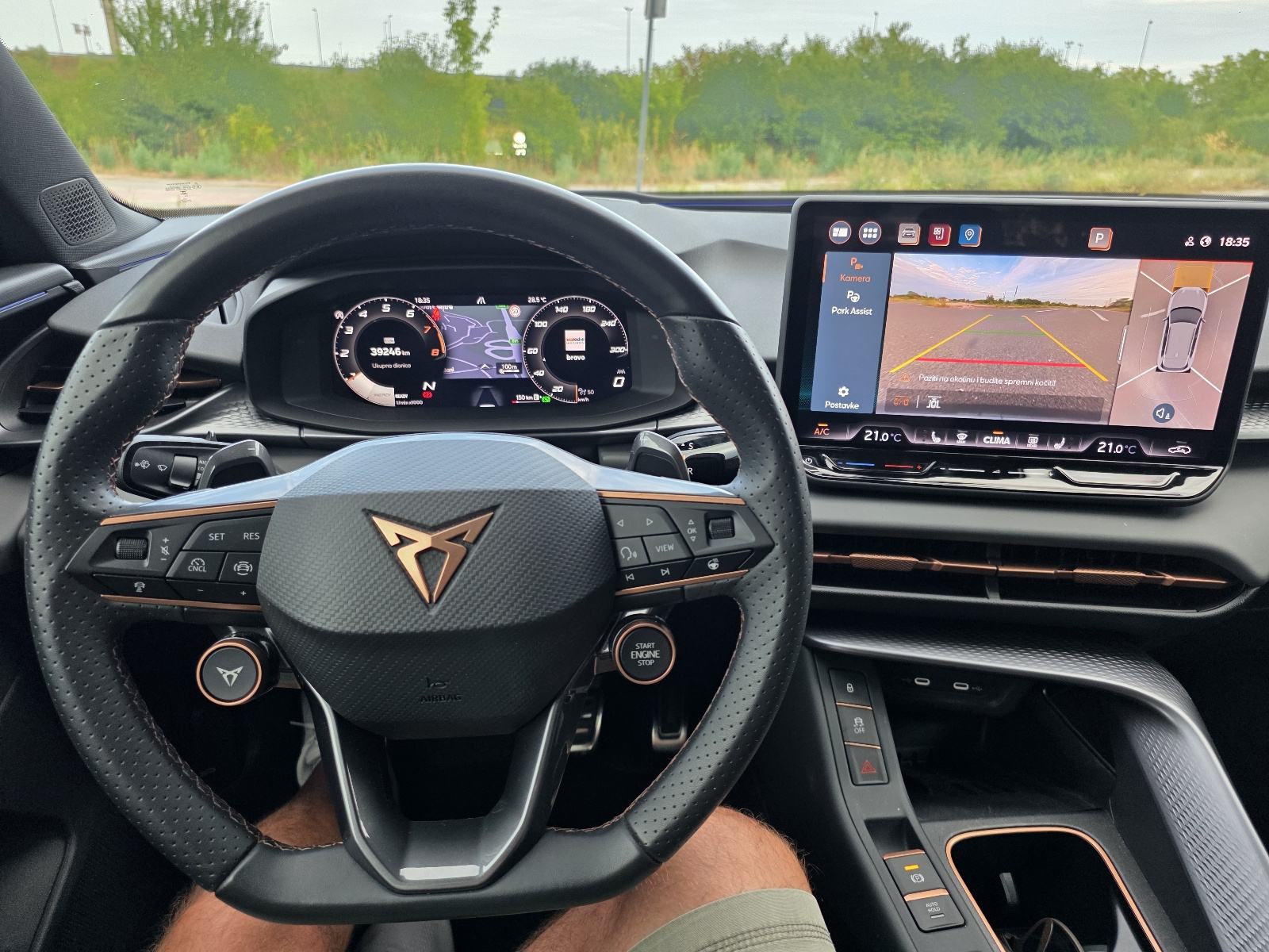 Cupra Terramar 1.5 eTSI DSG, 2025 god, 39000 km,P. Kamere,Navi,Head Up, fotografija 20