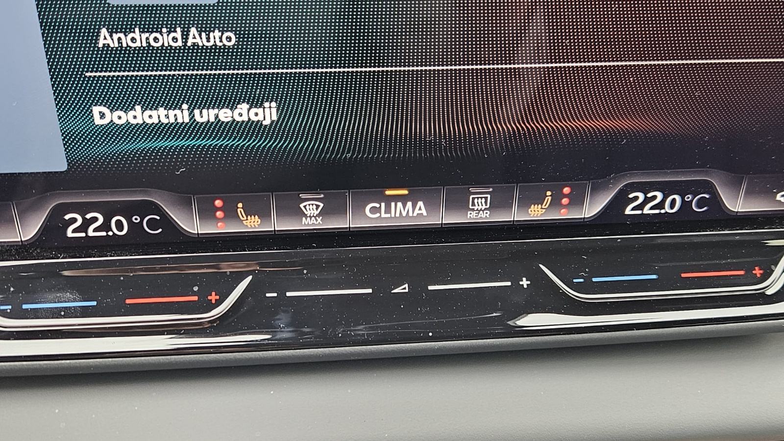 Cupra Terramar 2,0 TSi DSG 4Drive FULL HR auto 14200 km, fotografija 17