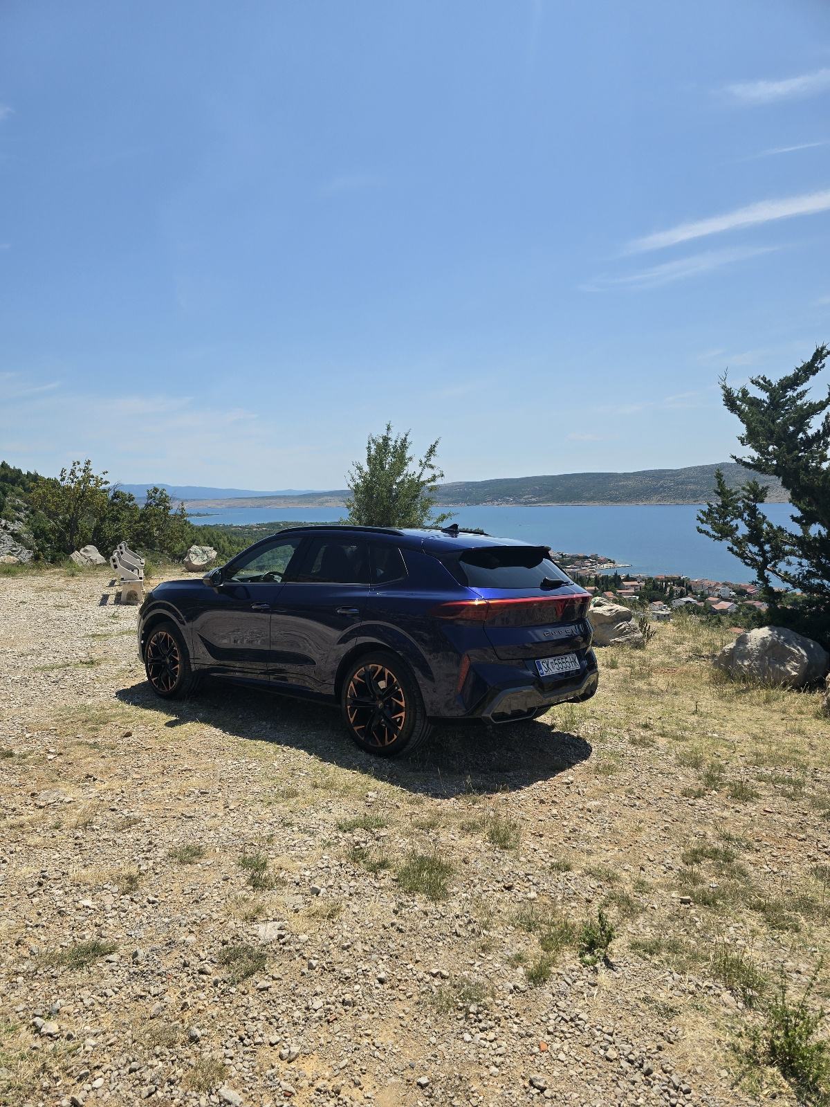 Cupra Terramar 2.0 TSI, 195 kW (265 KS), DSG, 4Drive. automatik, fotografija 3