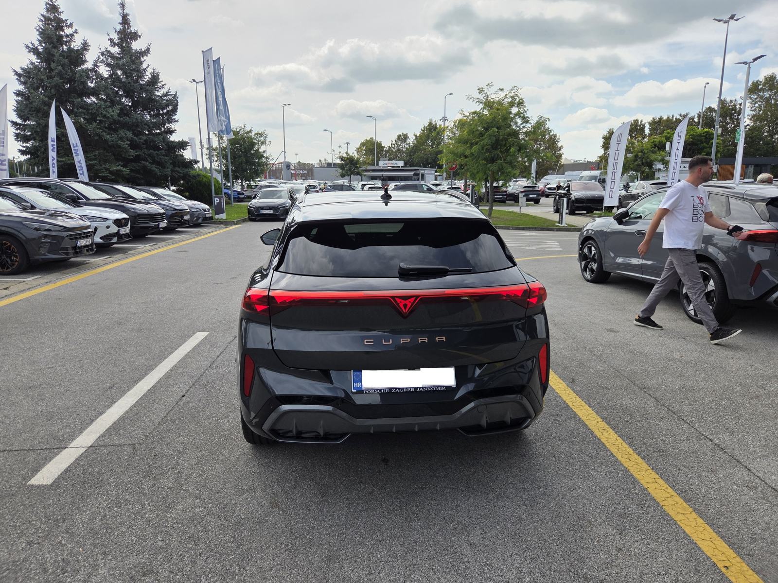 Cupra Terramar 2.0 TSI DSG 4Drive, 360° kamere, head-up, NAV, Virt, .., fotografija 4