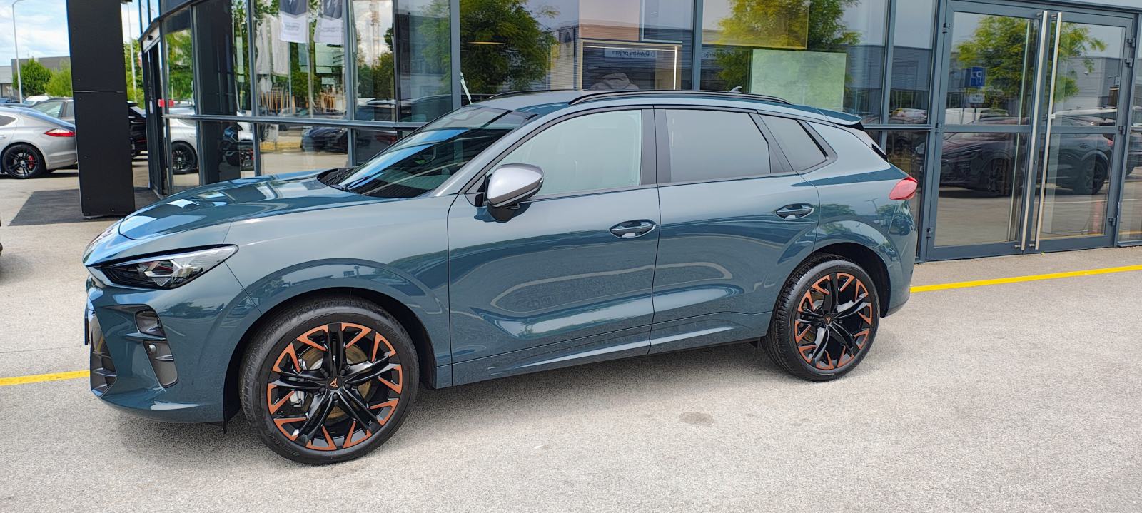 CUPRA Terramar 2.0 TSI DSG 4Drive 204 Ks Max sačuvan / 1. vlasnik, fotografija 9
