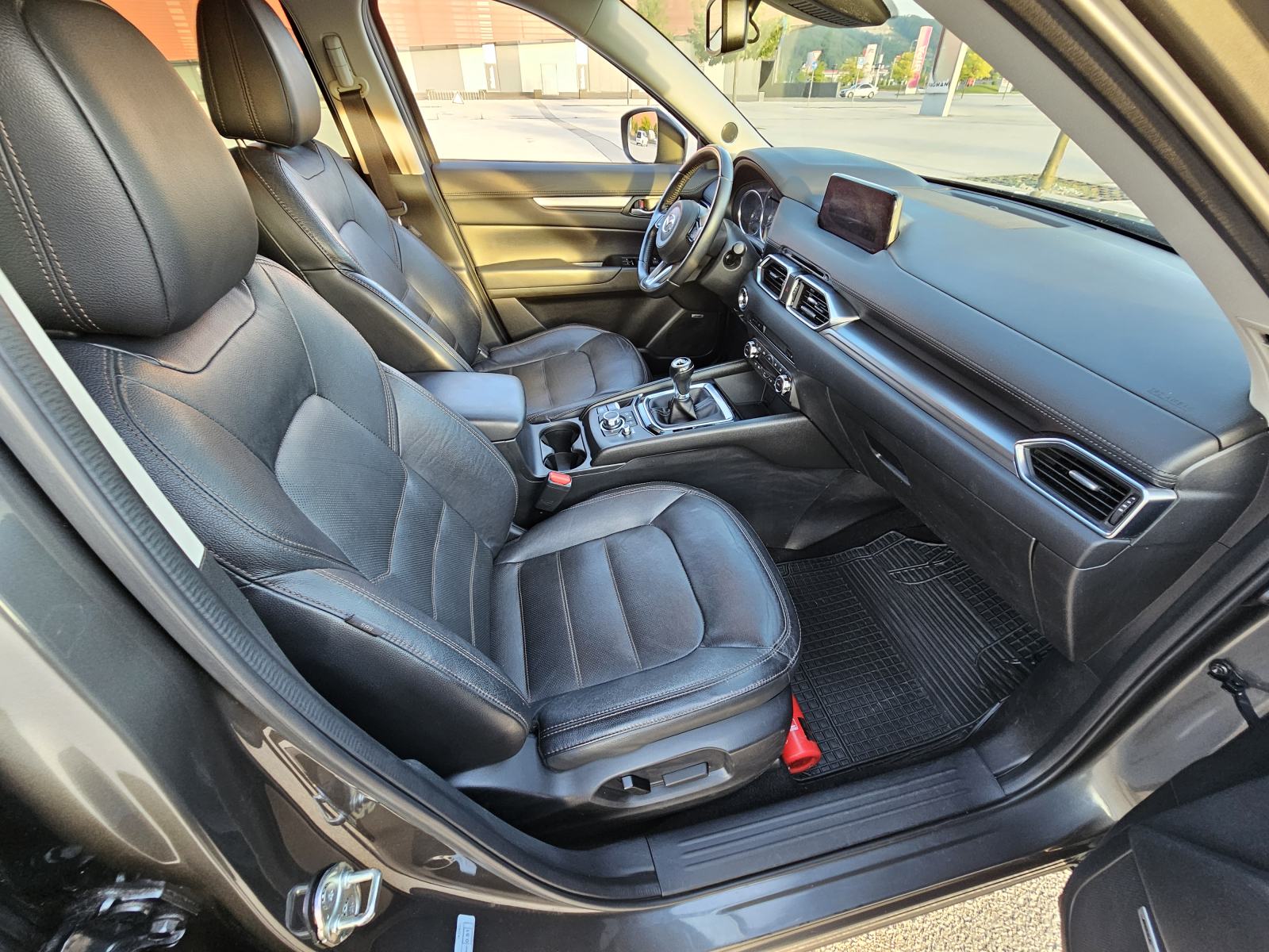 CX-5*CD*Bose*150 ks*navigacija*tempomat*koža*led*126.000 km*2018. g.*, fotografija 17