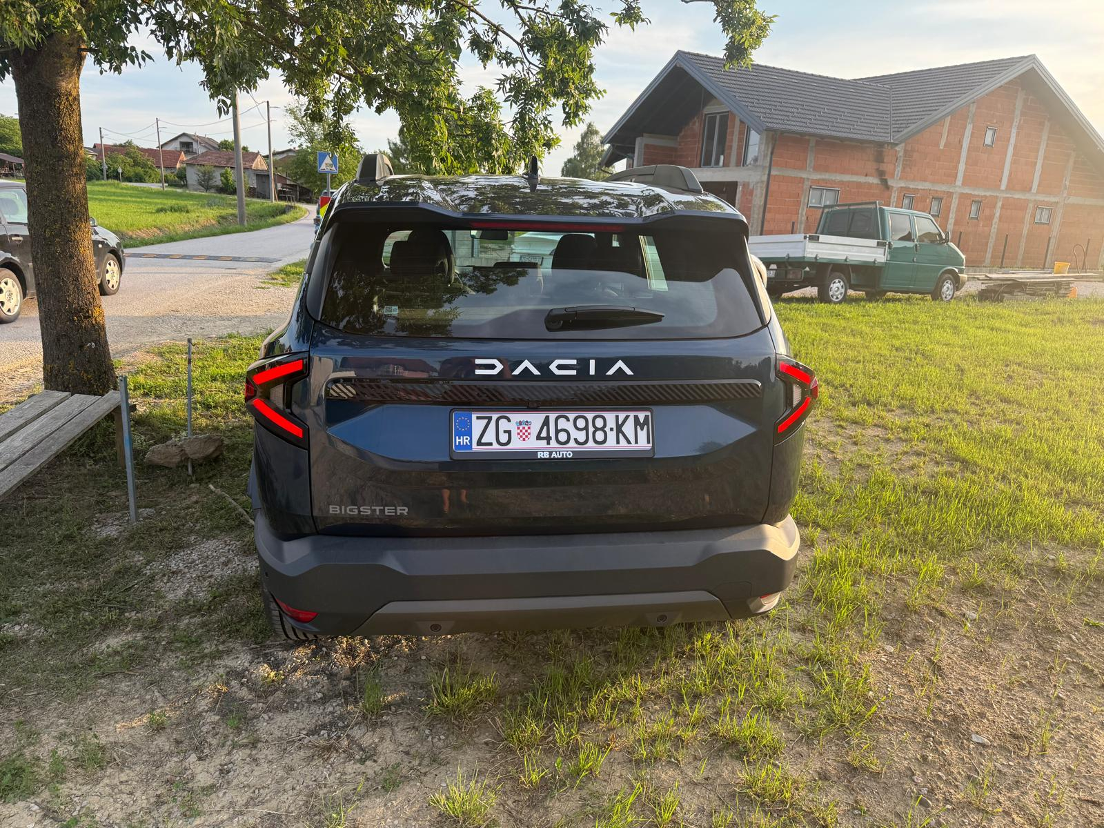 Dacia Bigster Expression 2025.god, prvi vlasnik, 1300km, NOVO, fotografija 5