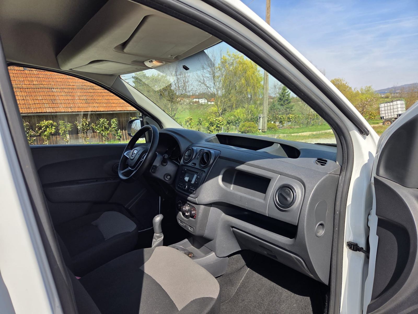 Dacia Dokker VAN 1,5 dCi 75,N1 u PDV-u HR vozilo,Servisna,bez ulaganja, fotografija 10