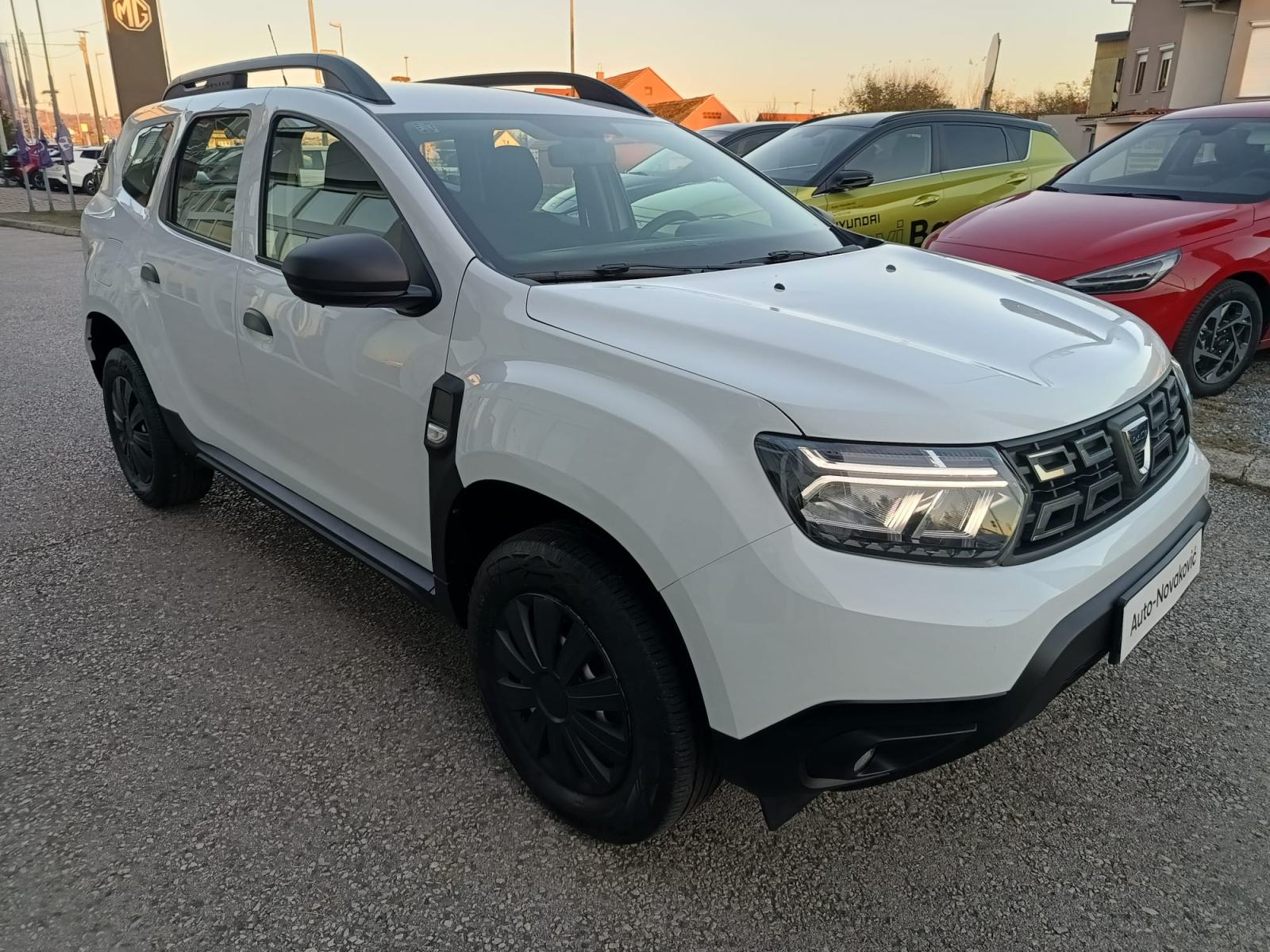 Dacia Duster 1,0 100 ECO-G Essential *REG. DO 12/26*, fotografija 2