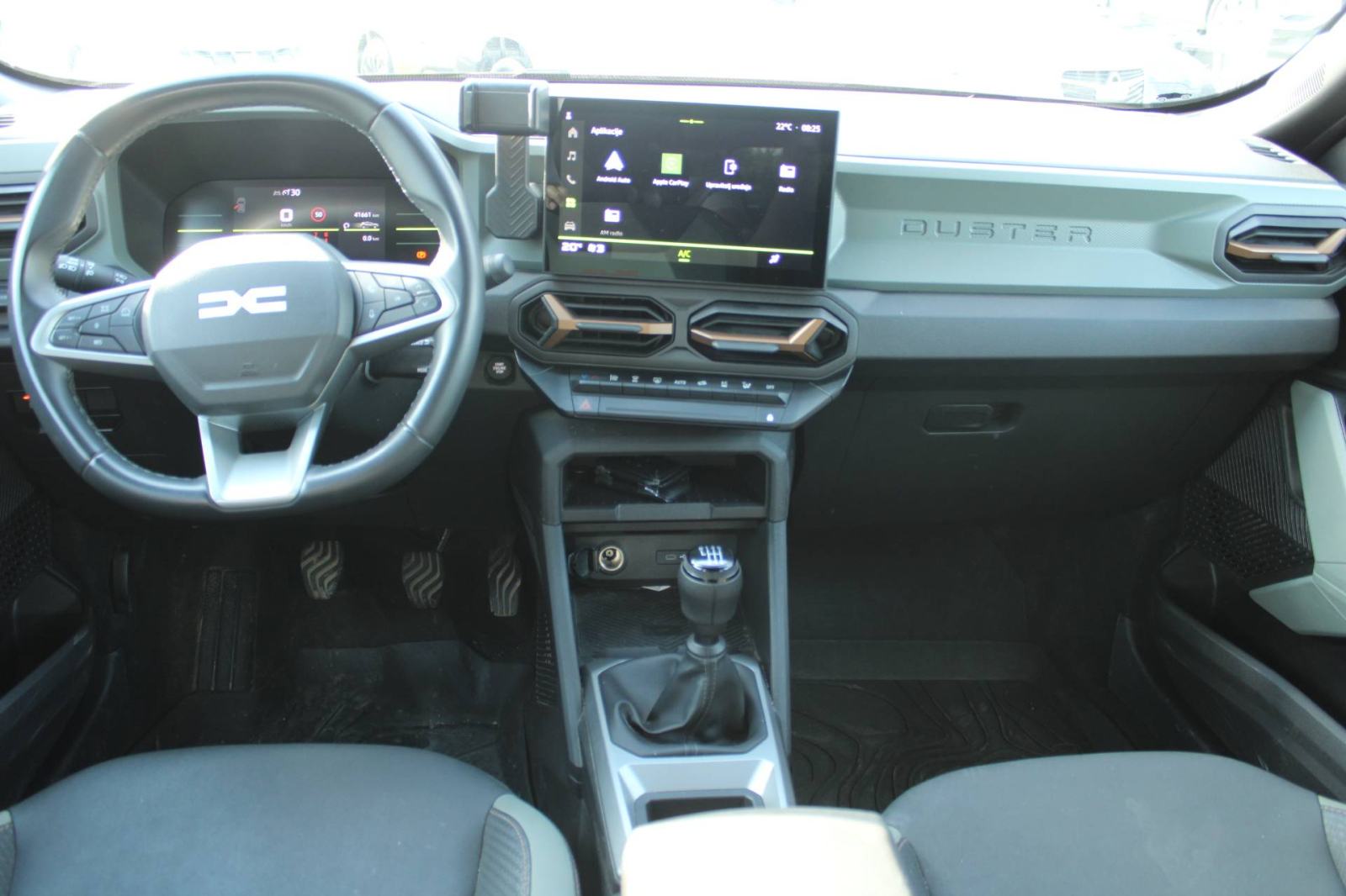 Dacia Duster 1.0 Extreme, fotografija 11
