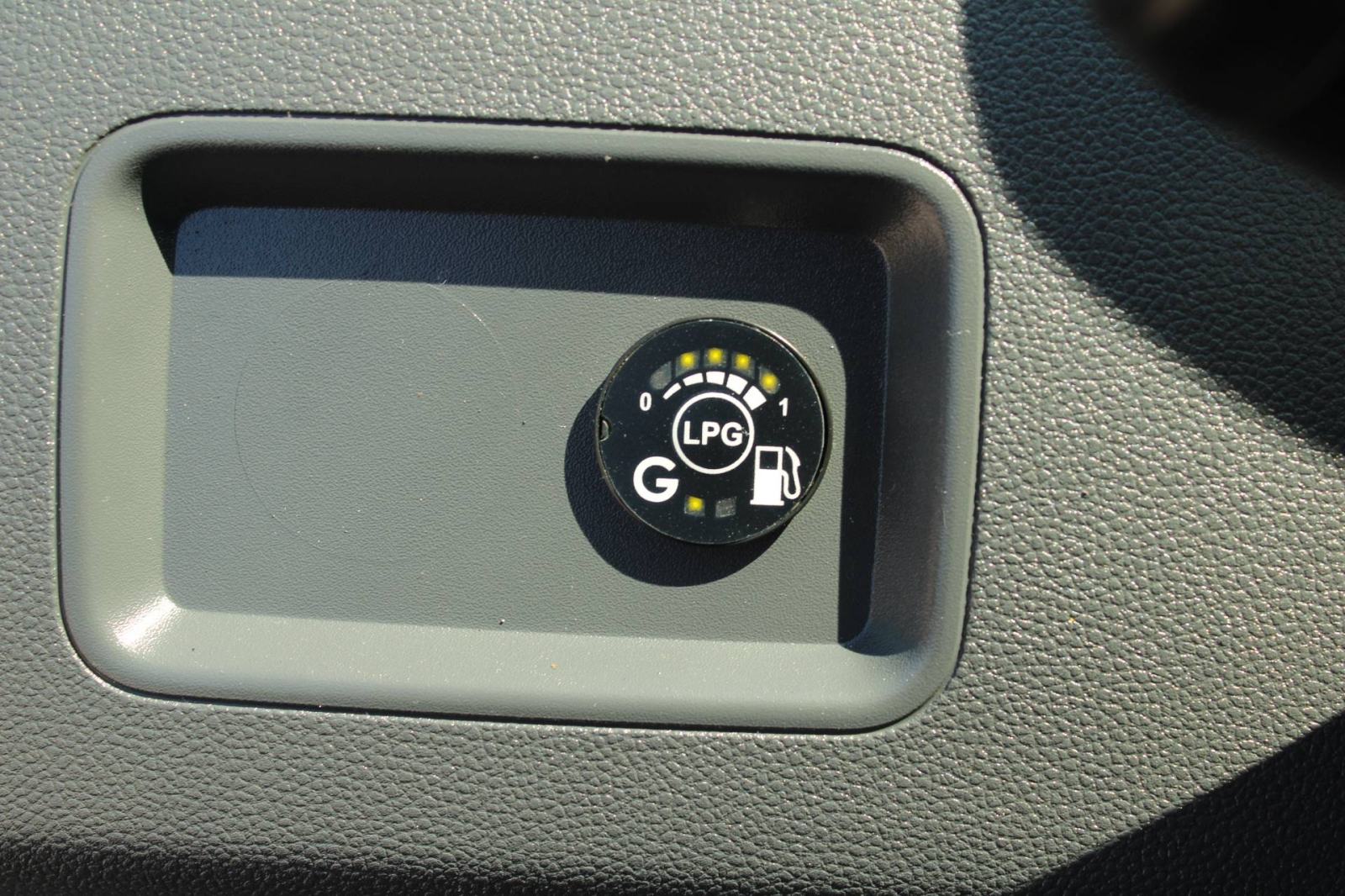 Dacia Duster 1.0 TCe + LPG, fotografija 16