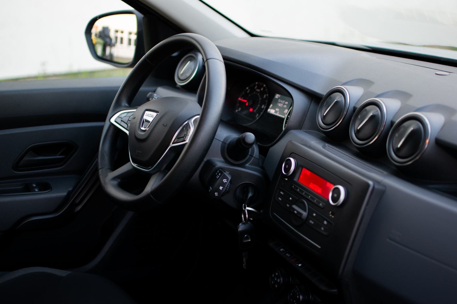 Dacia Duster 2021 LPG .SAMO 50000 KM KAO NOVA!!!!, fotografija 10