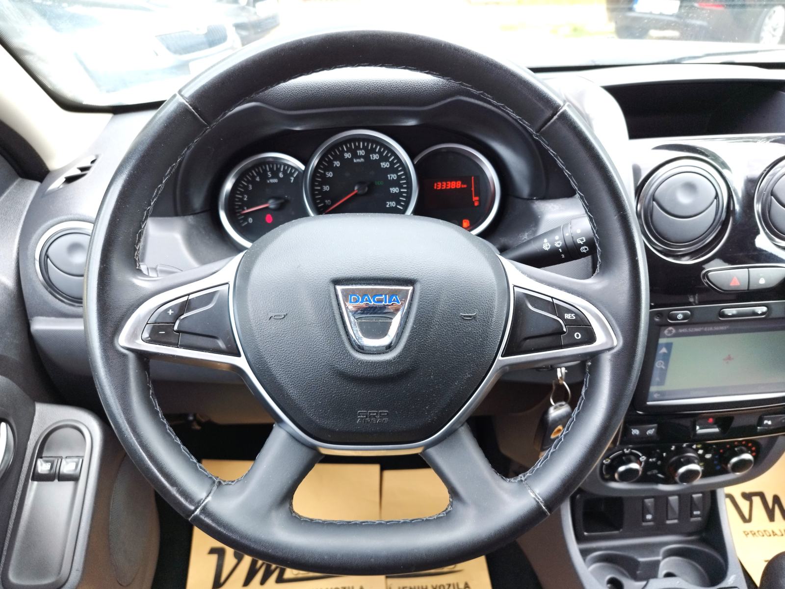 Dacia Duster 1,2 TCe 125 ***PRESTIGE**NAVI**ALU**TEMPOMAT**JAMSTVO**, fotografija 19