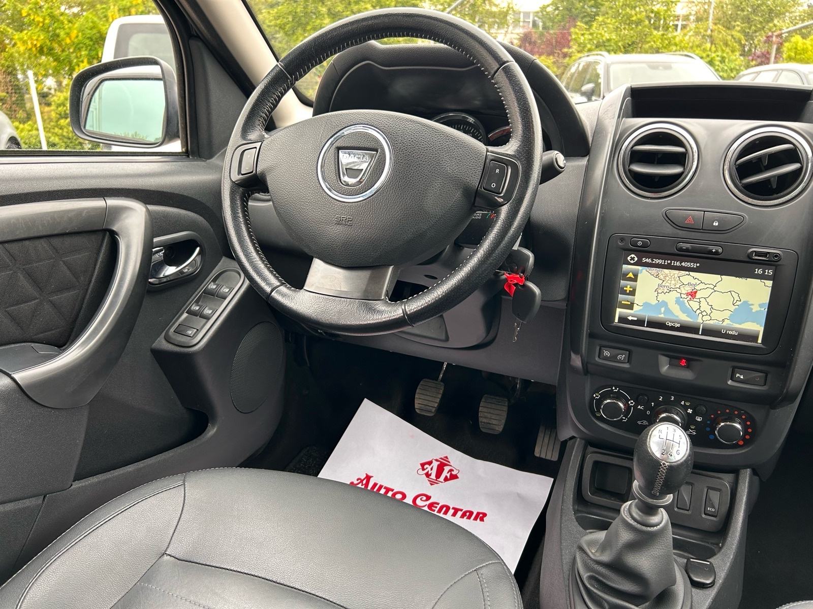 Dacia Duster 1,2 TCe 2014.,NAVI, TEMP, PARK SENZ, ALU, * 100 200 km *, fotografija 11
