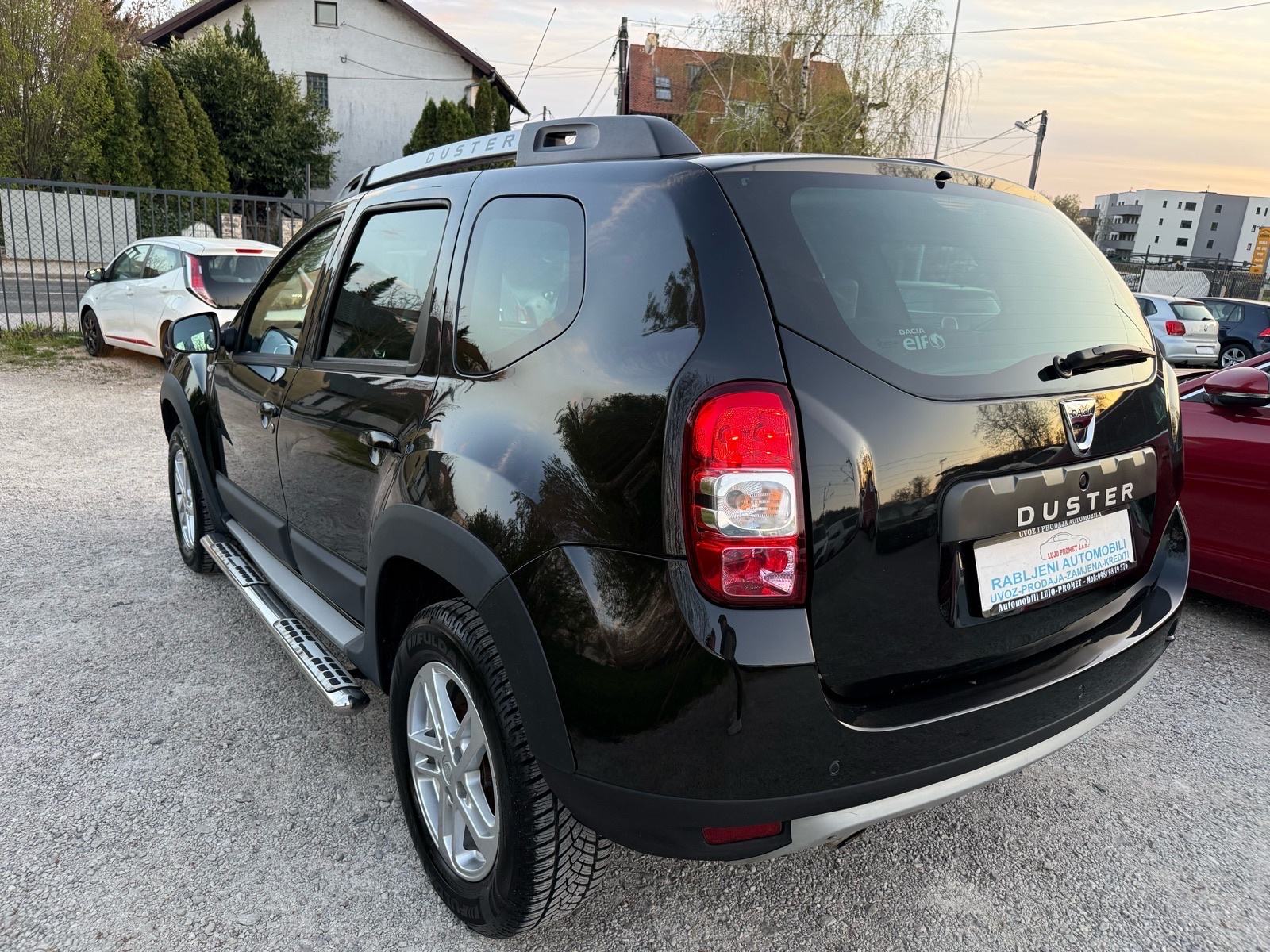 Dacia Duster 1,2 TCe -ALU-KLIMA-NAVI-TEMP-NEMA 5%, fotografija 8
