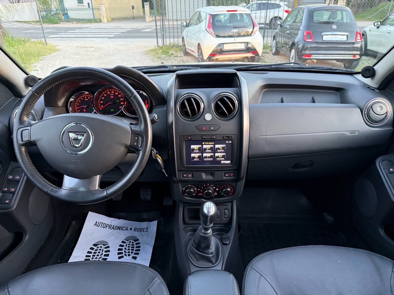 Dacia Duster 1,2 TCe -ALU-KLIMA-NAVI-TEMP-NEMA 5%, fotografija 18
