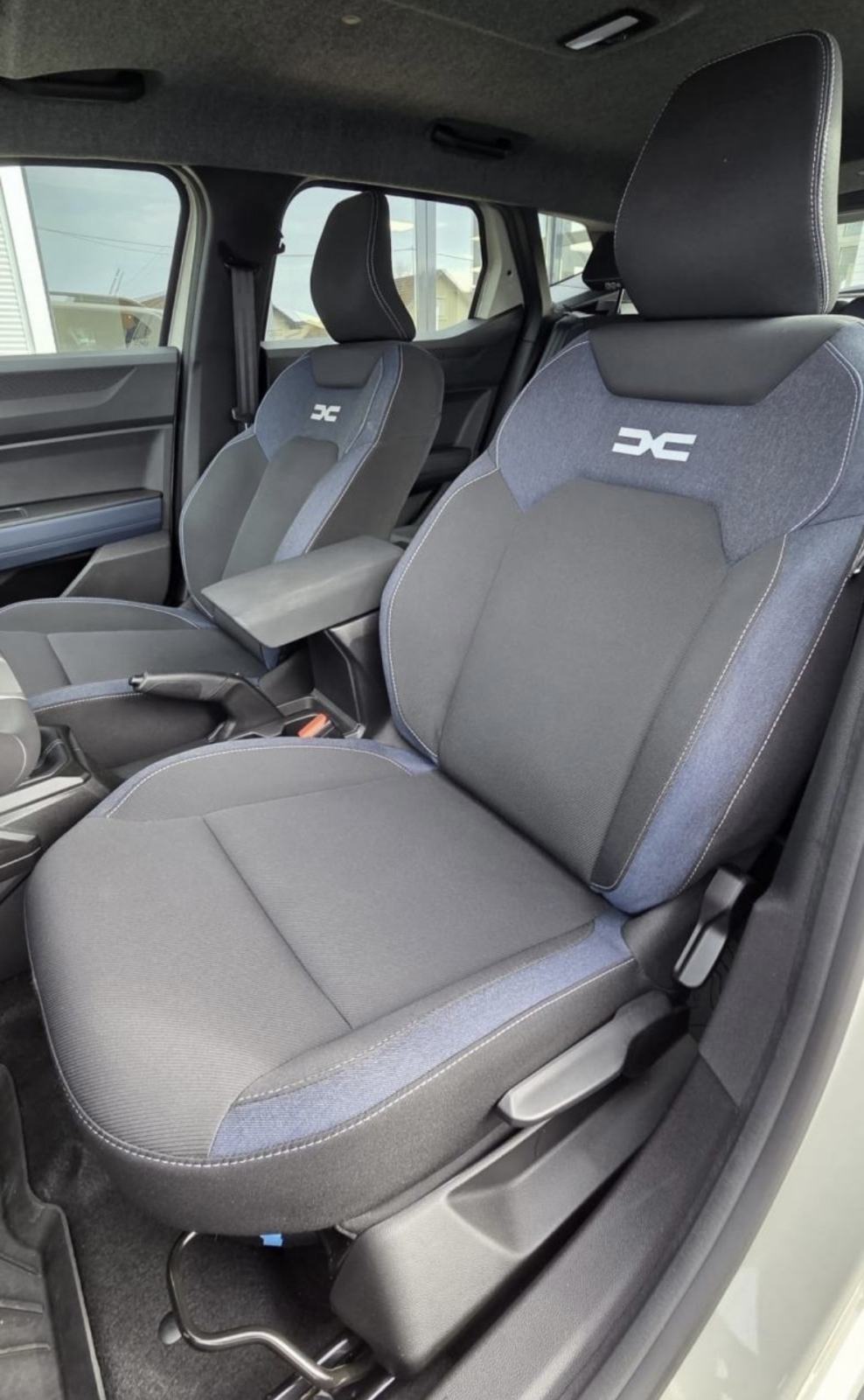 Dacia Duster 1,2 Tce EXPRESION 130, fotografija 10