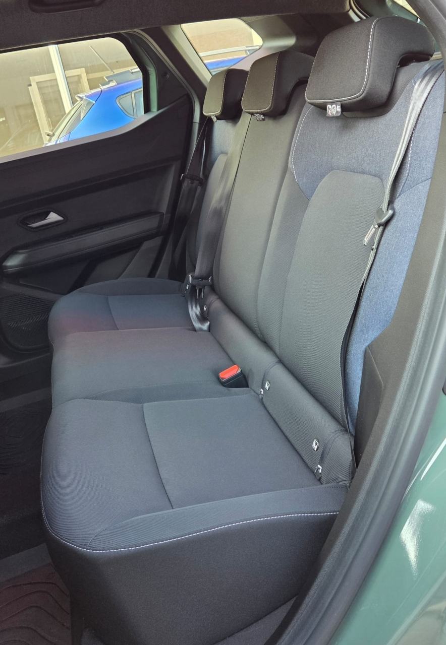 Dacia Duster 1.2 TCE EXPRESSION 130, fotografija 9