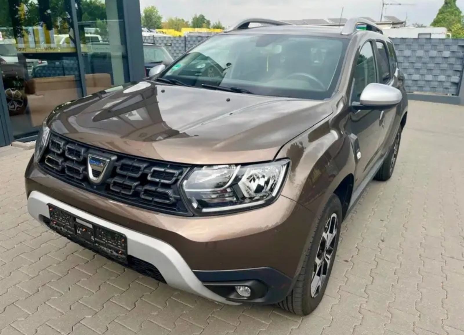 DACIA DUSTER 1,2 TCe NAVIGACIJA KLIMA TEMPOMAT ALU FELG FUL, pogled izvana - slika 1