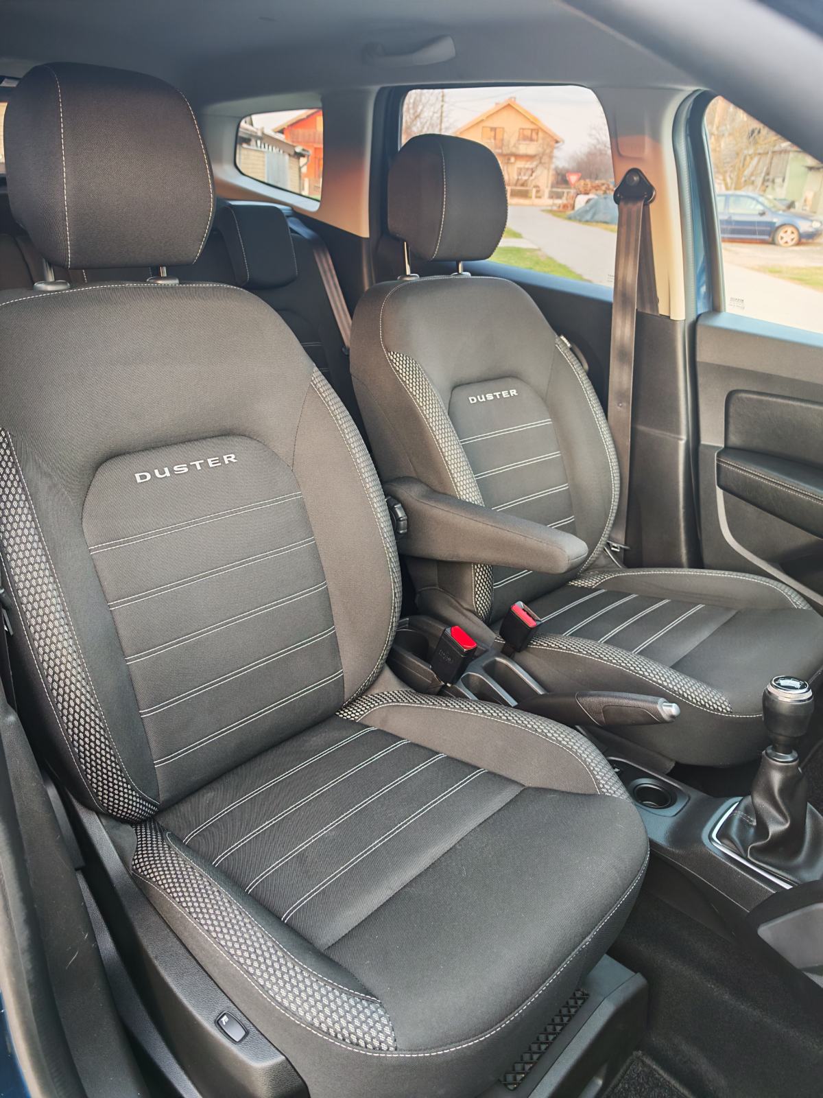 DACIA DUSTER 1.3 TURBO *4 CILINDRA MOTOR*NAVI*KUKA*KAMERA*GR.SJEDALA, fotografija 16
